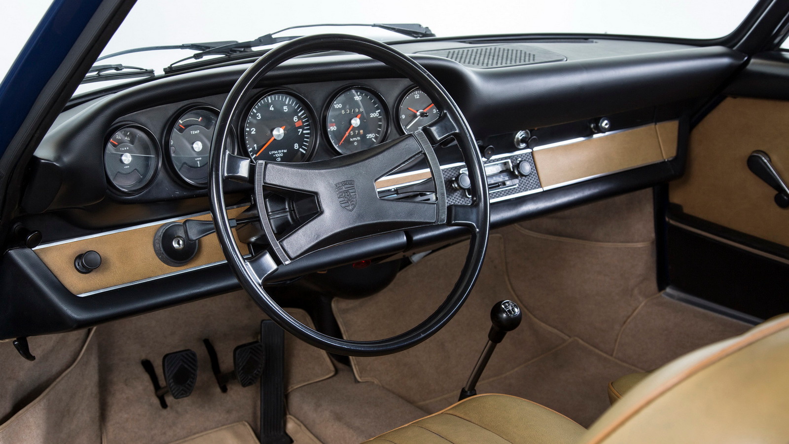 Porsche Classic’s new dashboard for 1969-1975 911s