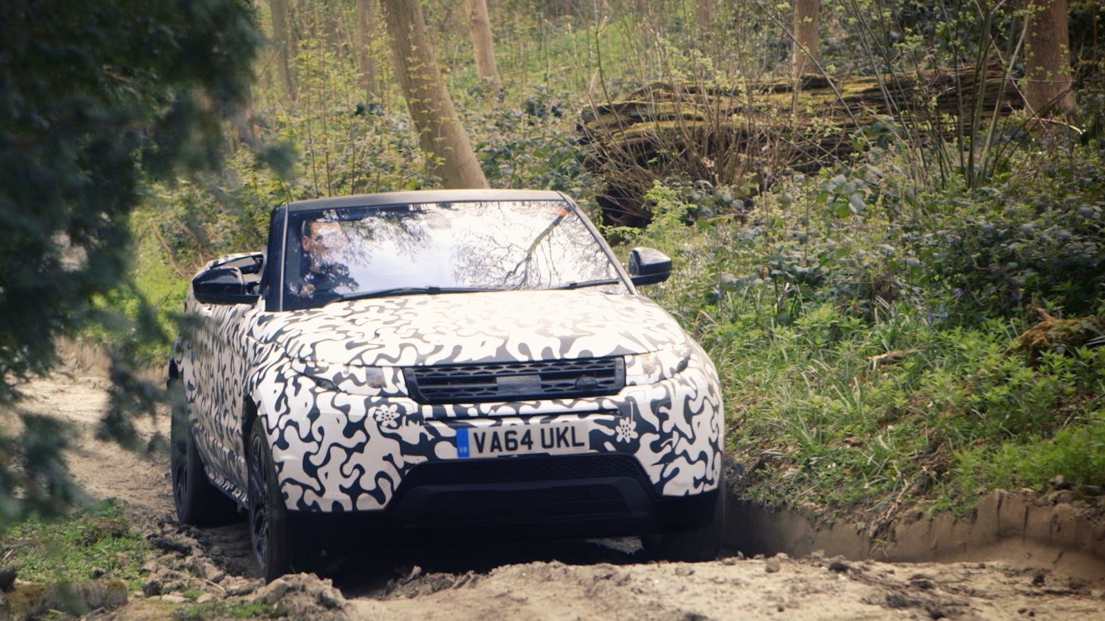 Land Rover Range Rover Evoque Convertible Testing