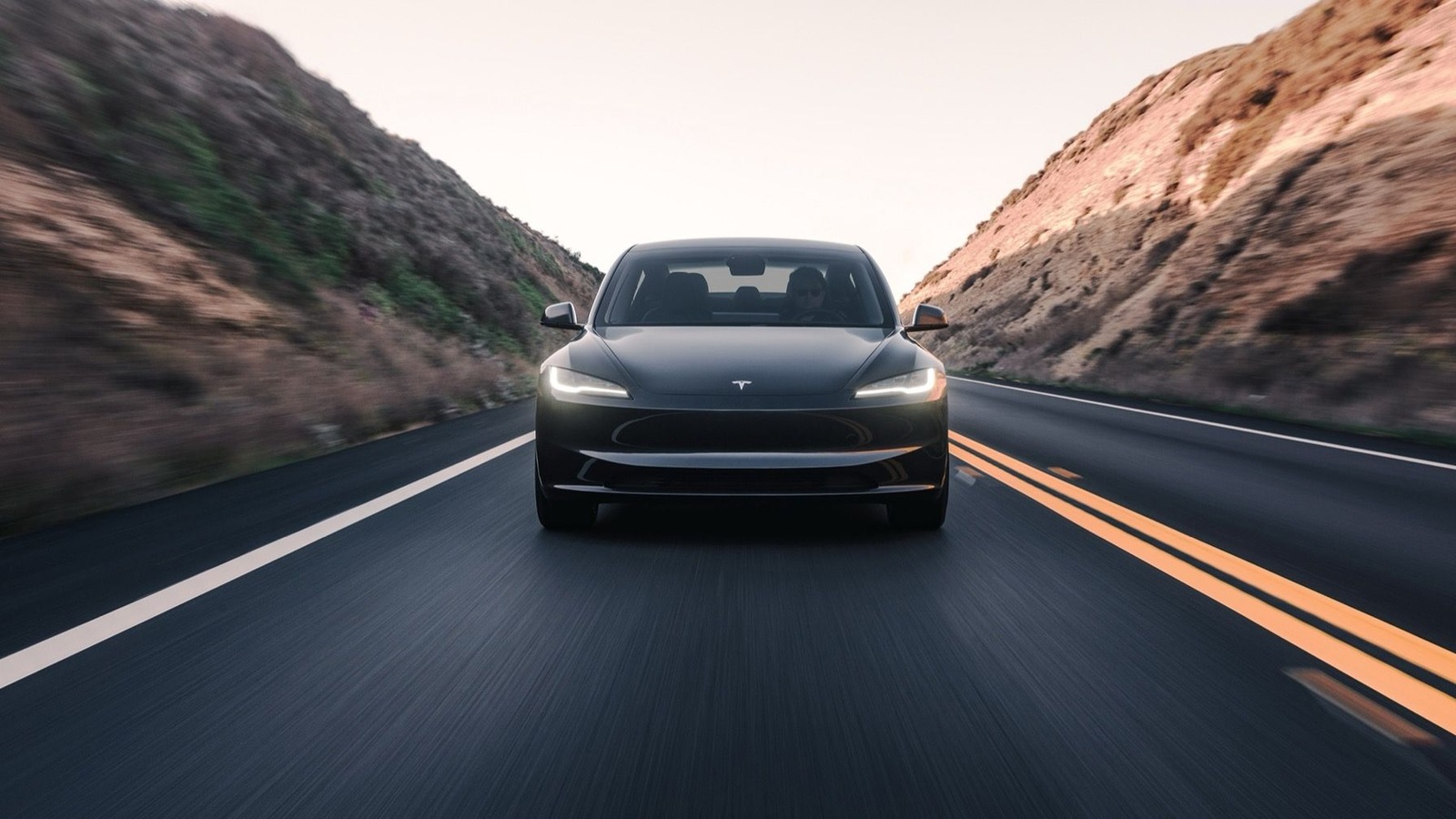 Ford tells some EV owners to stop using Tesla Supercharger NACS adapter