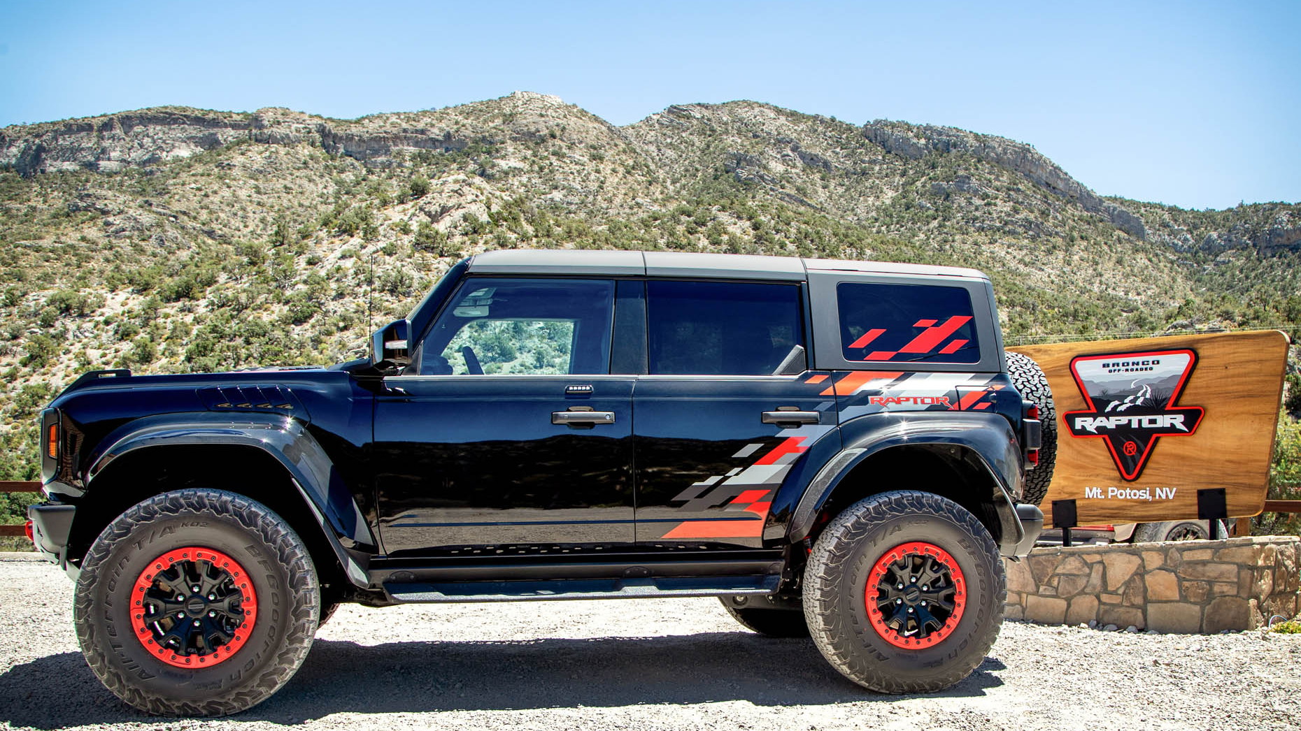 2024 Ford Bronco Raptor revealed with new design options