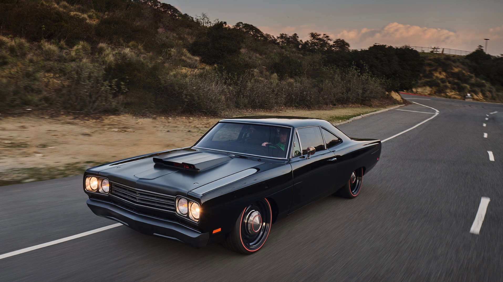 Kevin Hart's 1969 Plymouth Road Runner "Michael Meyers"