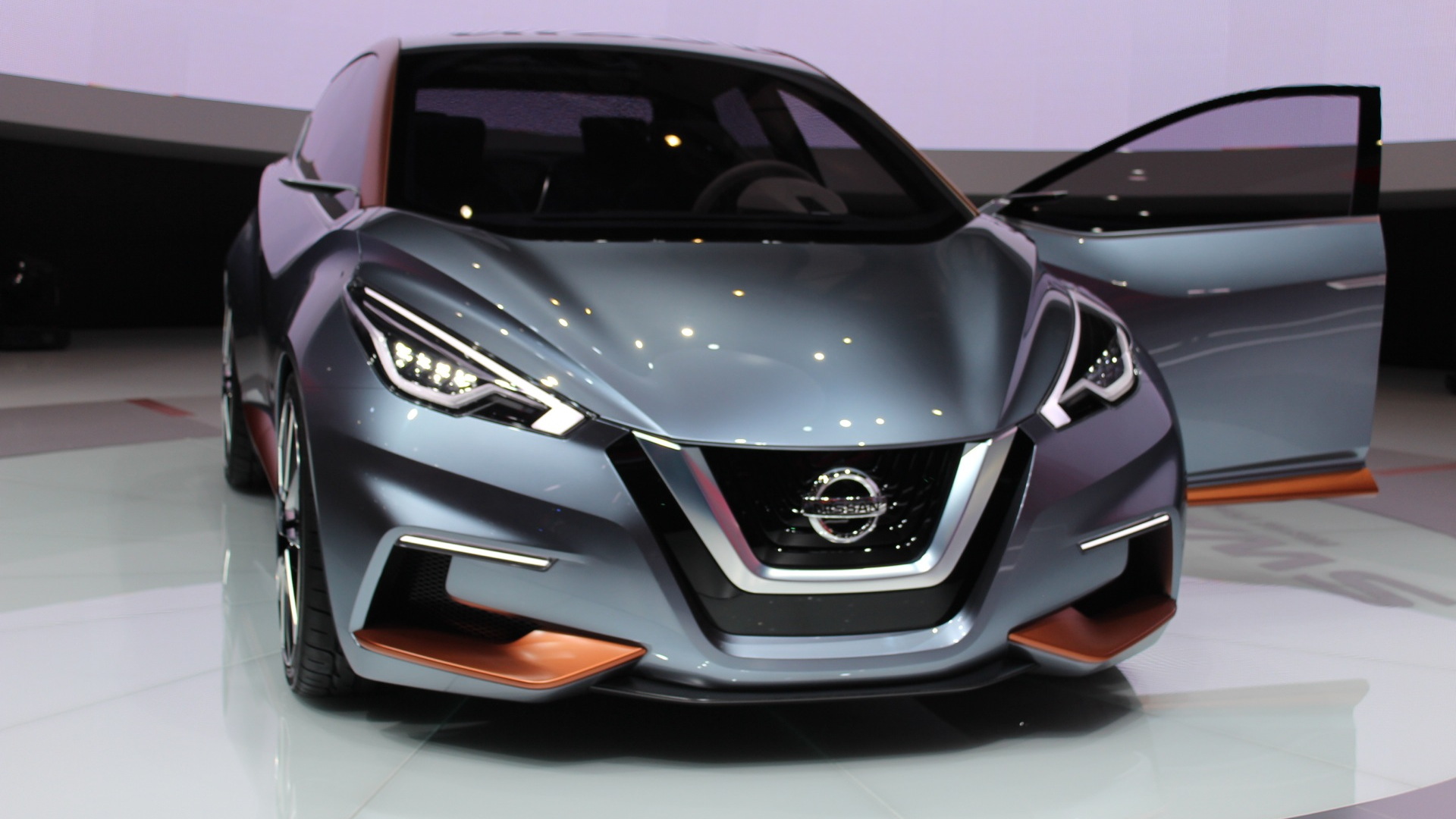Nissan Sway Concept  -  2015 Geneva Motor Show live photos