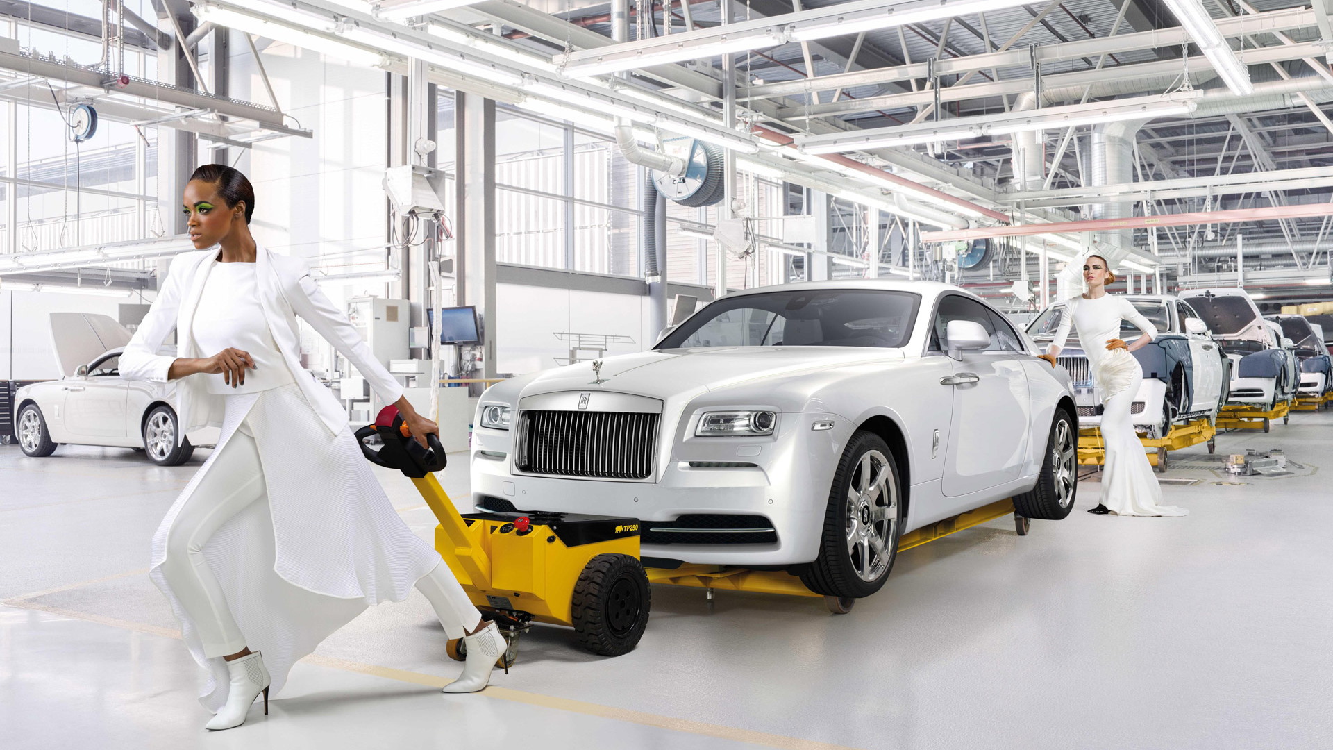 Rolls-Royce Wraith - Inspired by Fashion