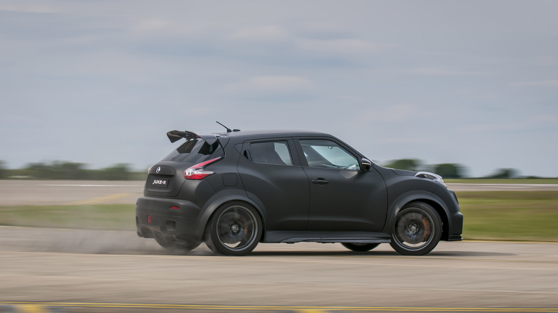Nissan Juke-R 2.0 concept, 2015 Goodwood Festival of Speed