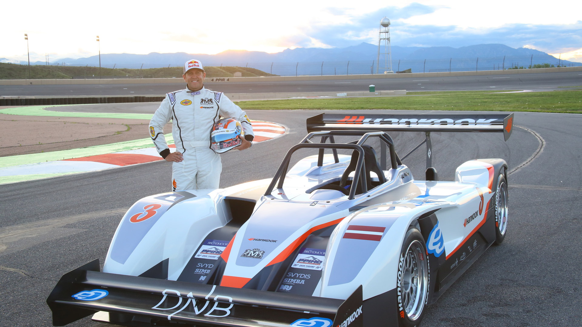 Rhys Millen and the eO PP03 at the 2015 Pikes Peak Hill Climb