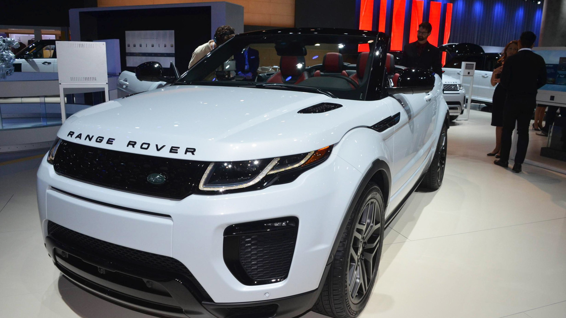 2017 Land Rover Range Rover Evoque Convertible, 2015 Los Angeles Auto Show