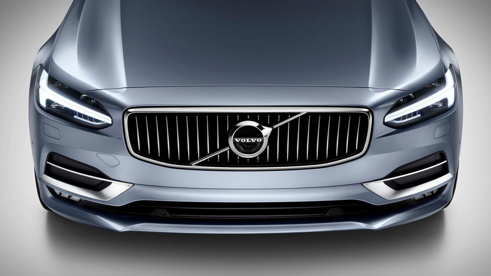 2017 Volvo S90