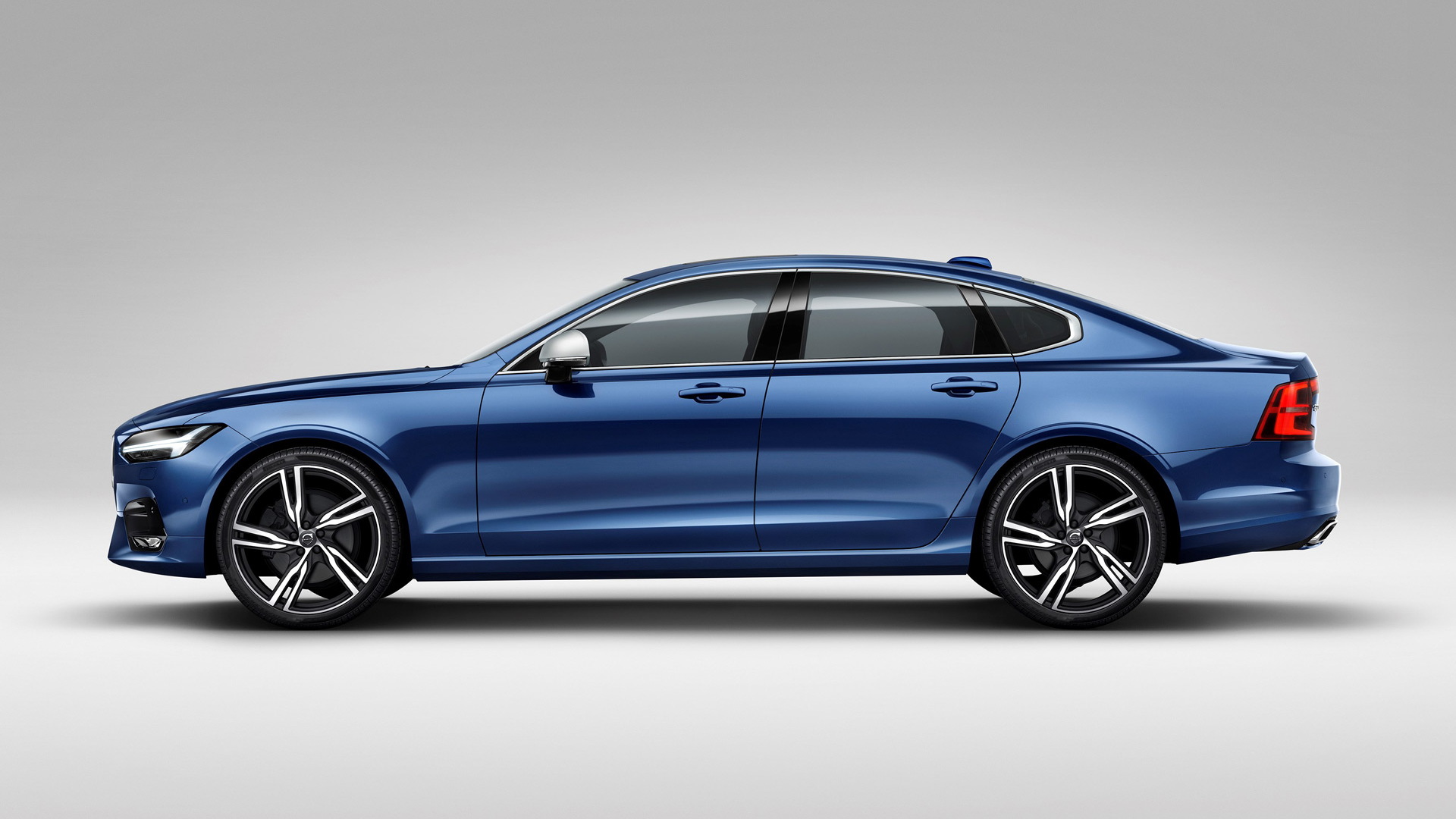 2017 Volvo S90 R-Design