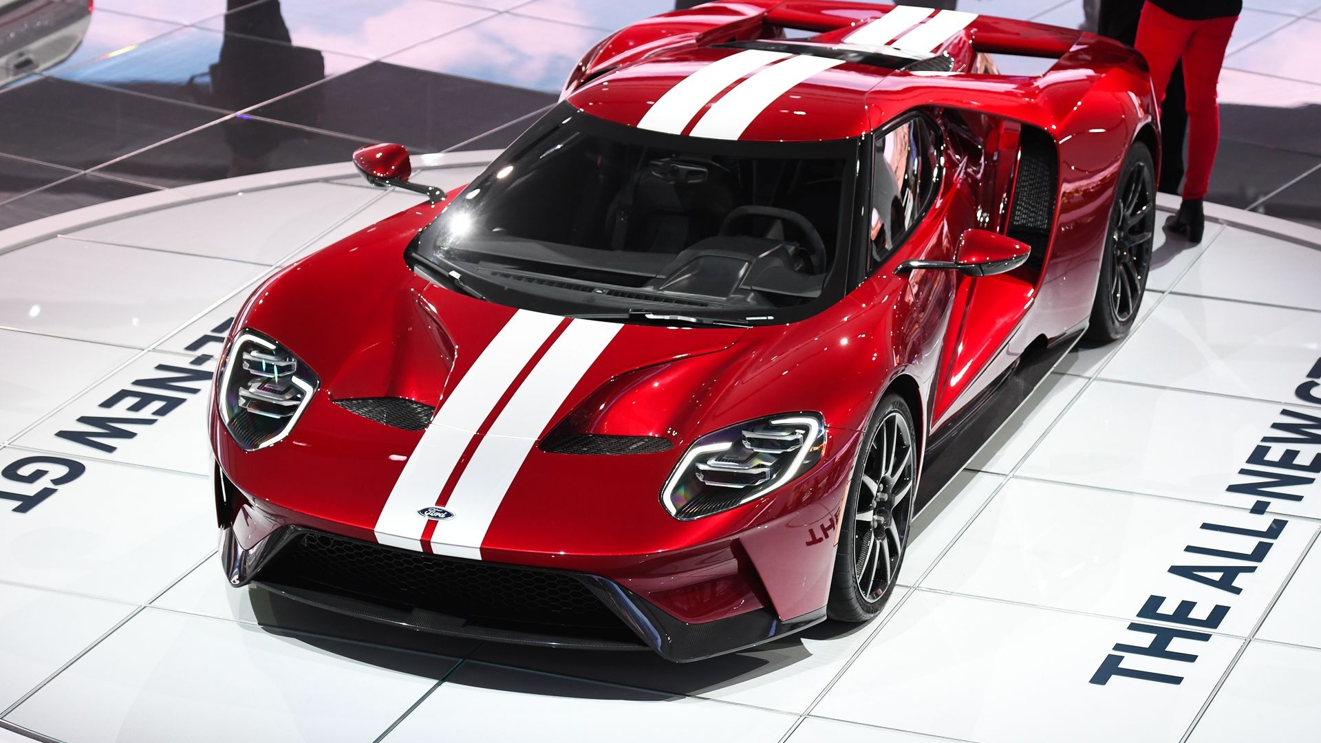 2017 Ford Gt Confirmed With 647 Hp 216 Mph Top Speed