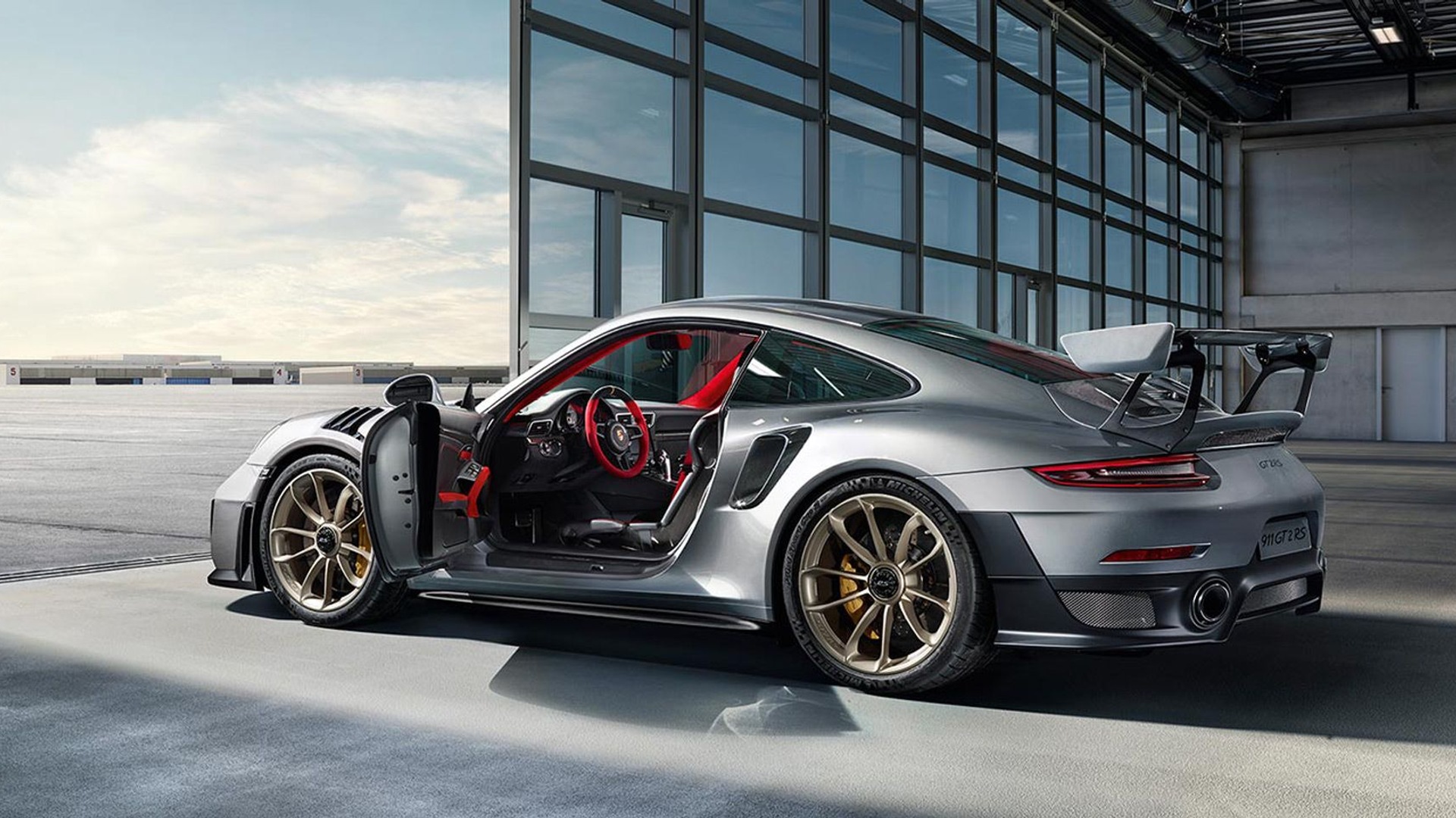 2018 Porsche 911 GT2 RS