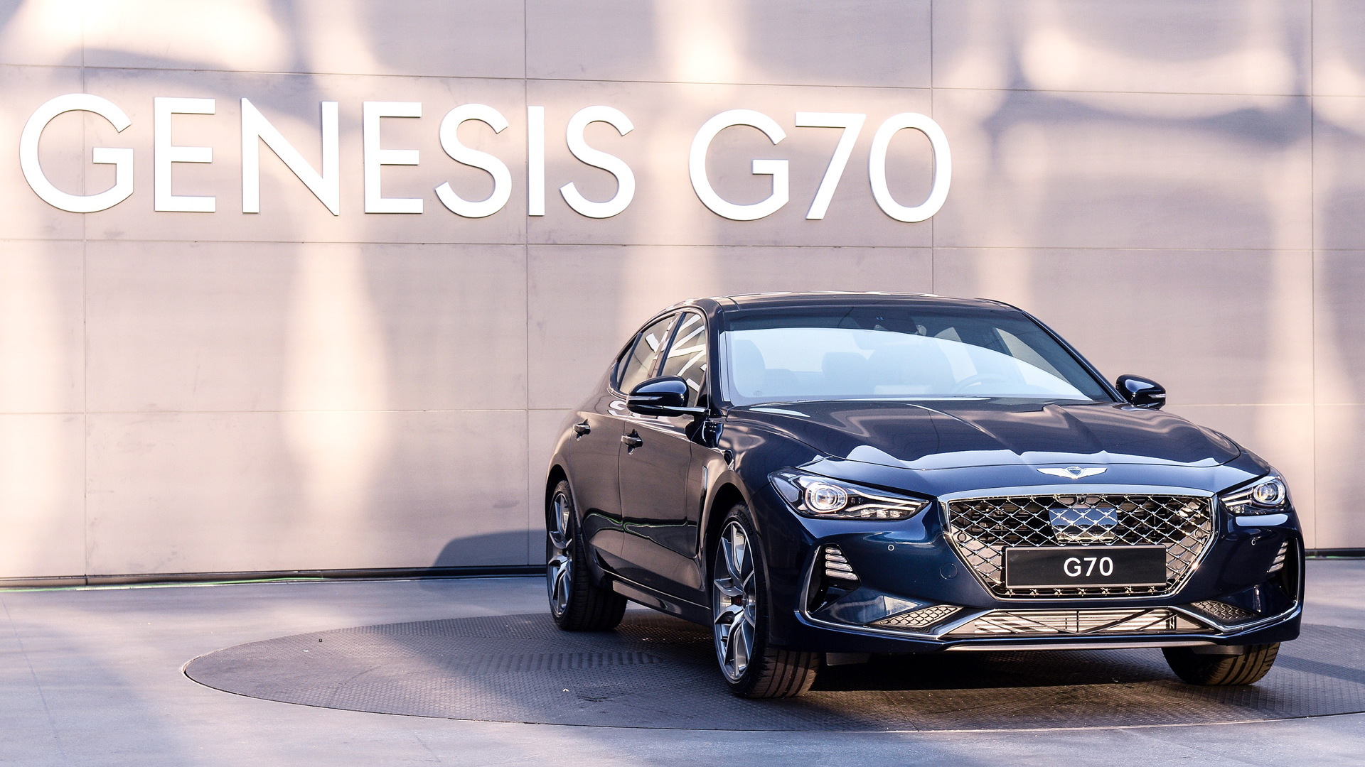 Genesis G70