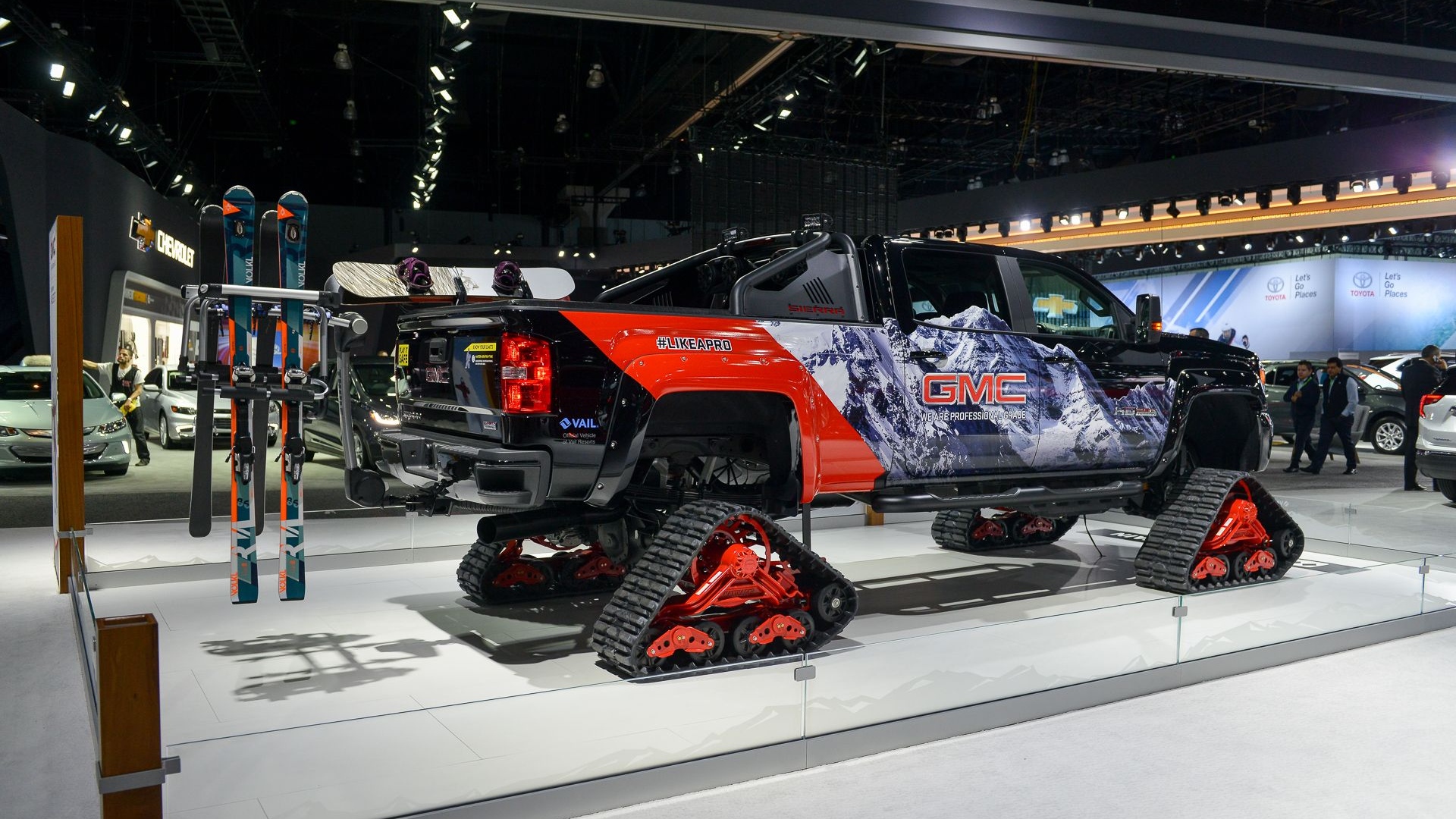 2018 GMC Sierra 2500 HD All Mountain, 2017 Los Angeles Auto Show