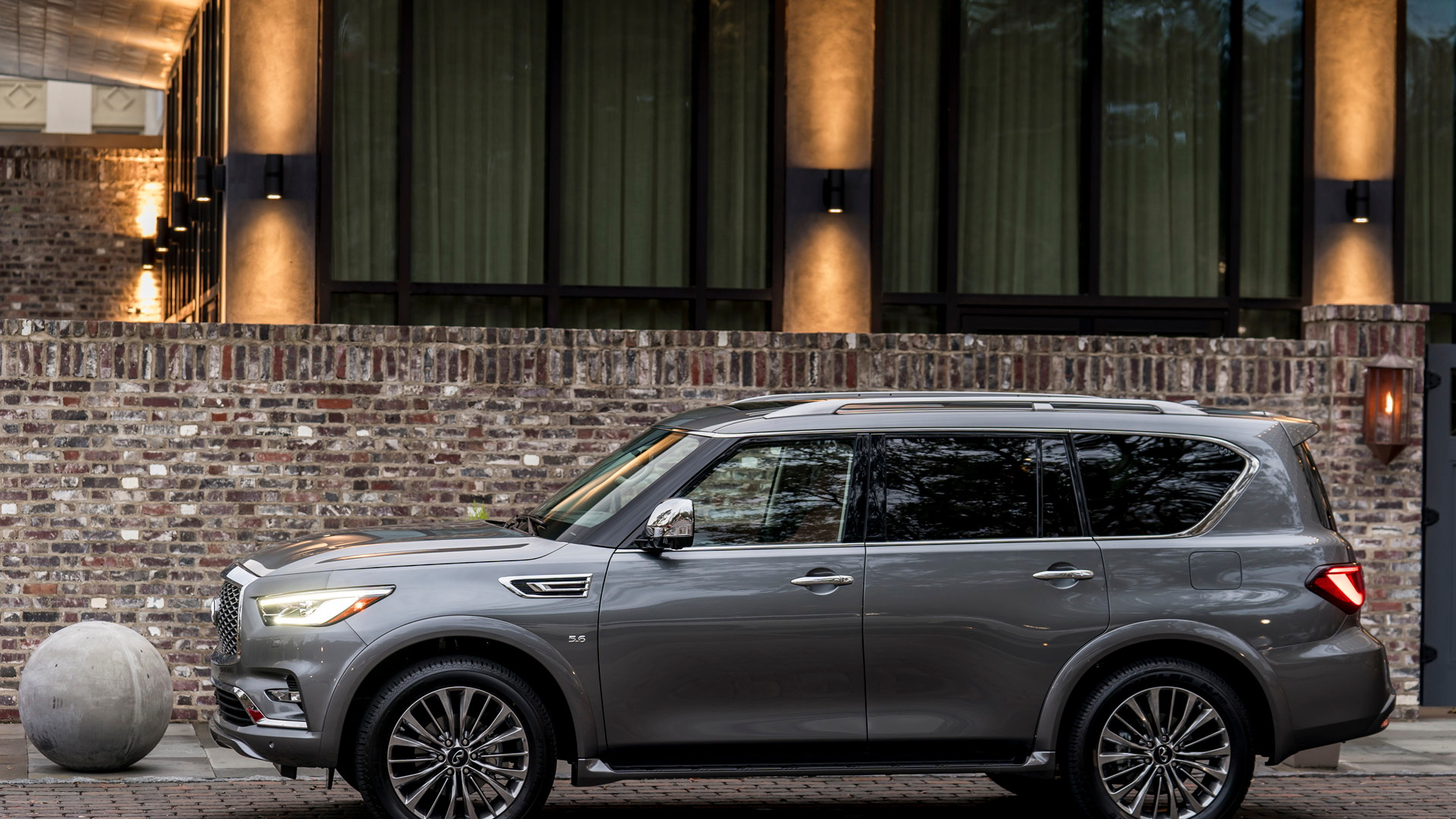 2018 Infiniti QX80 first drive review: age is more than a number