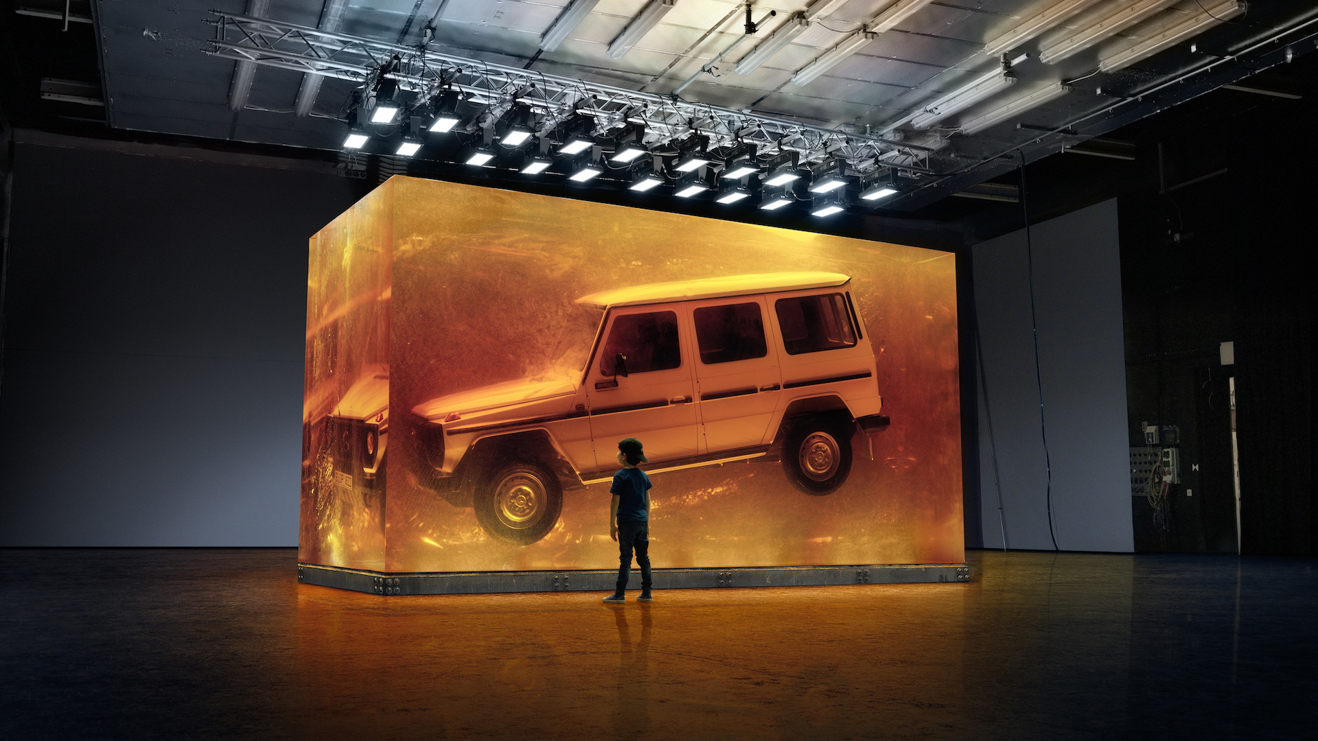 1979 Mercedes-Benz G-Class resin display at 2018 Detroit Auto Show