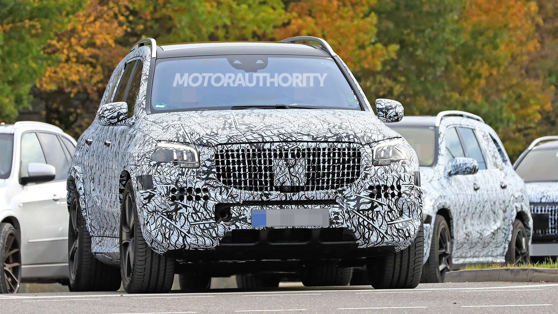 2021 mercedesmaybach gls spy shots