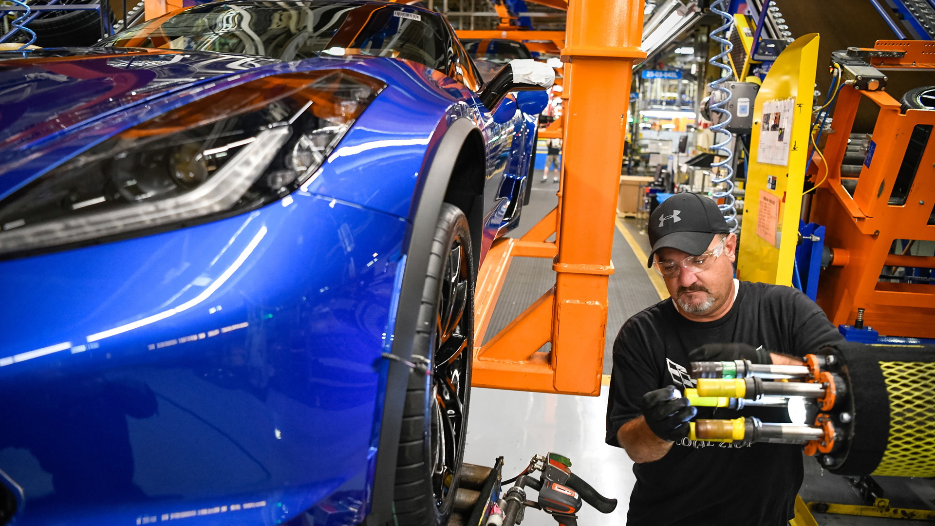 GM adds second shift, 400 jobs at Corvette plant for mid ...