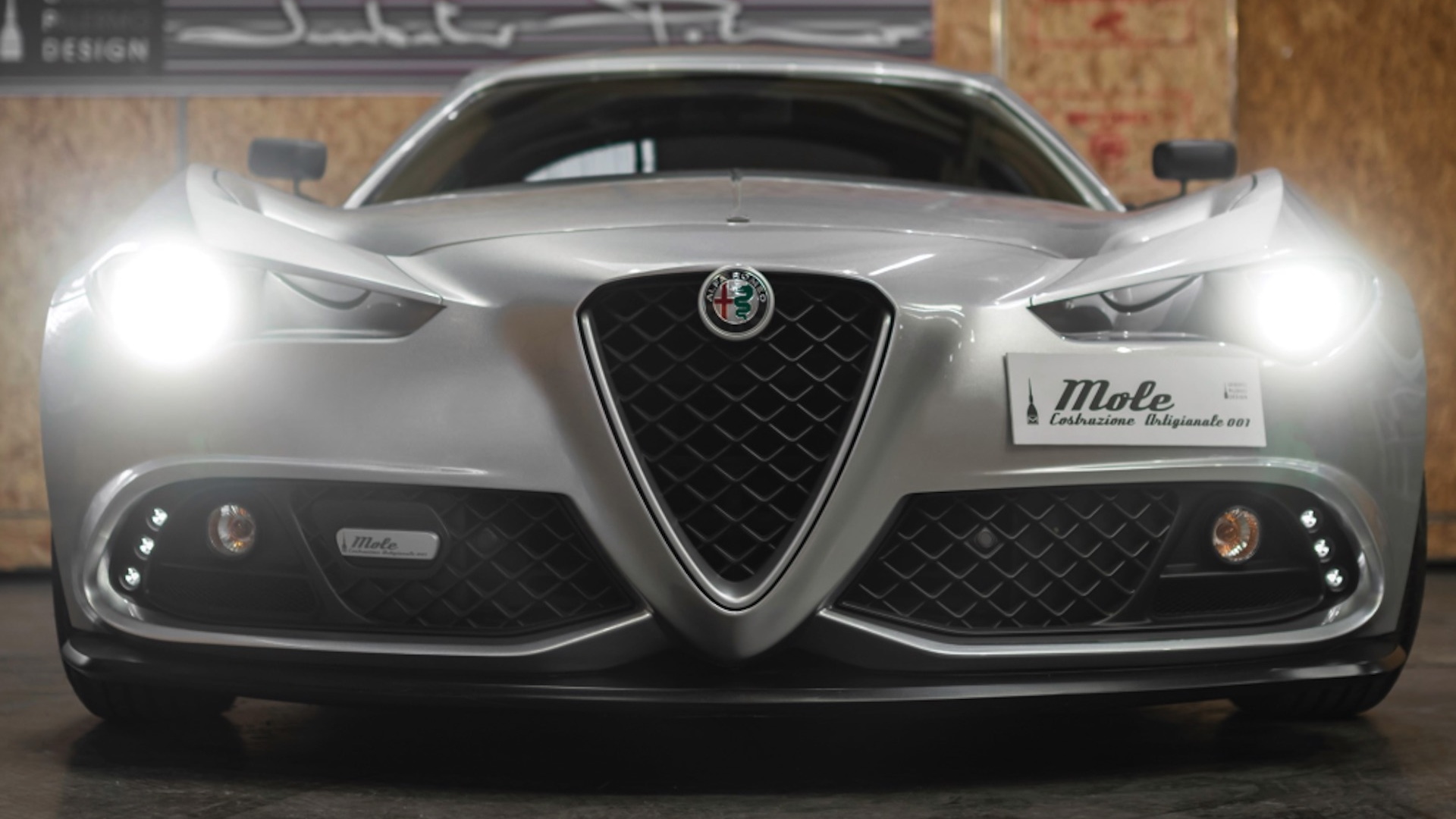 Mole coachbuilt Alfa Romeo 4C