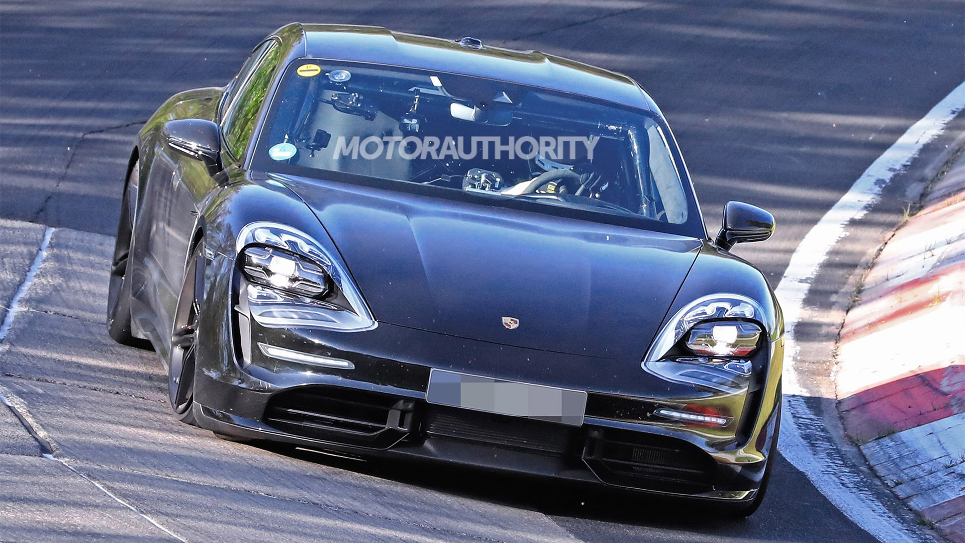 2020 Porsche Taycan spy shots - Image via S. Baldauf/SB-Medien