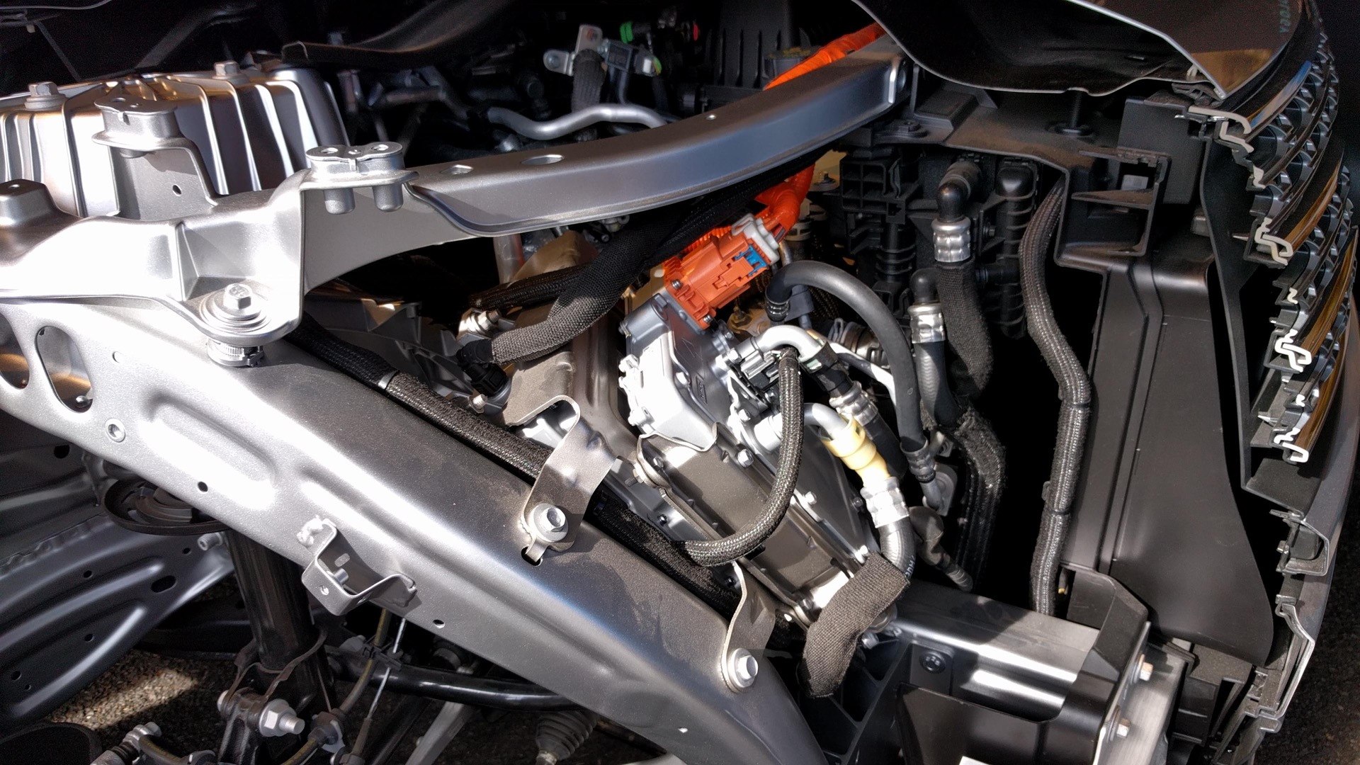 Ford modular hybrid system details