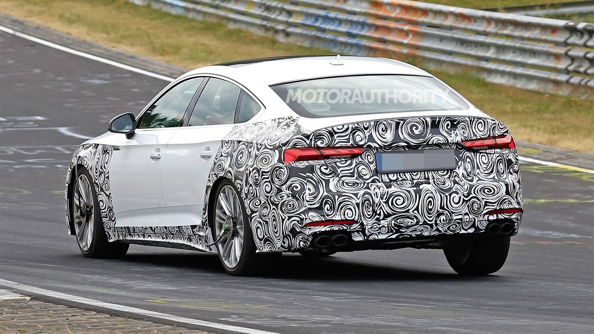 2021 Audi S5 Sportback facelift spy shots - Image via S. Baldauf/SB-Medien