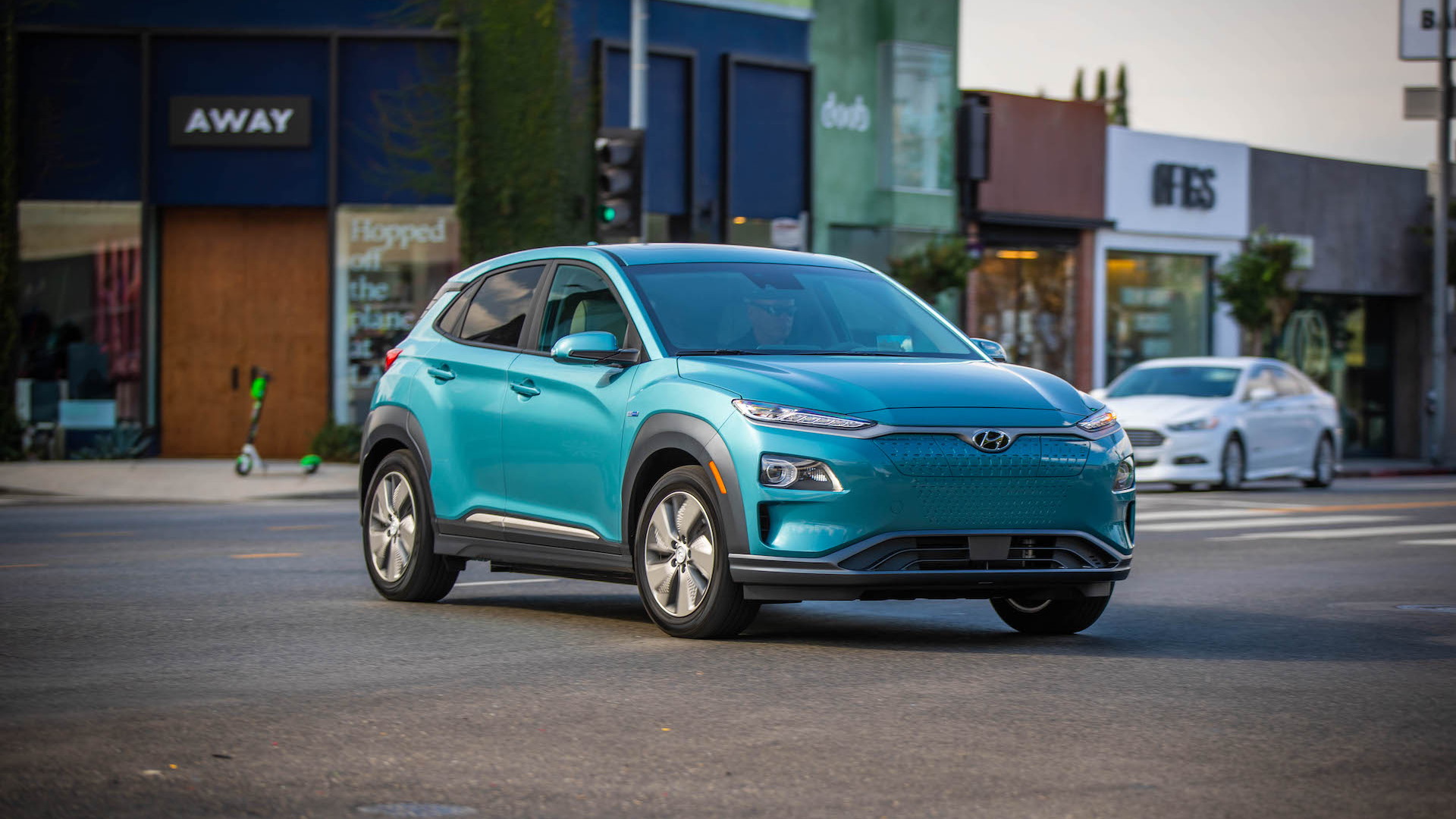 20 Hyundai Kona Electric comes better equipped for cold snaps