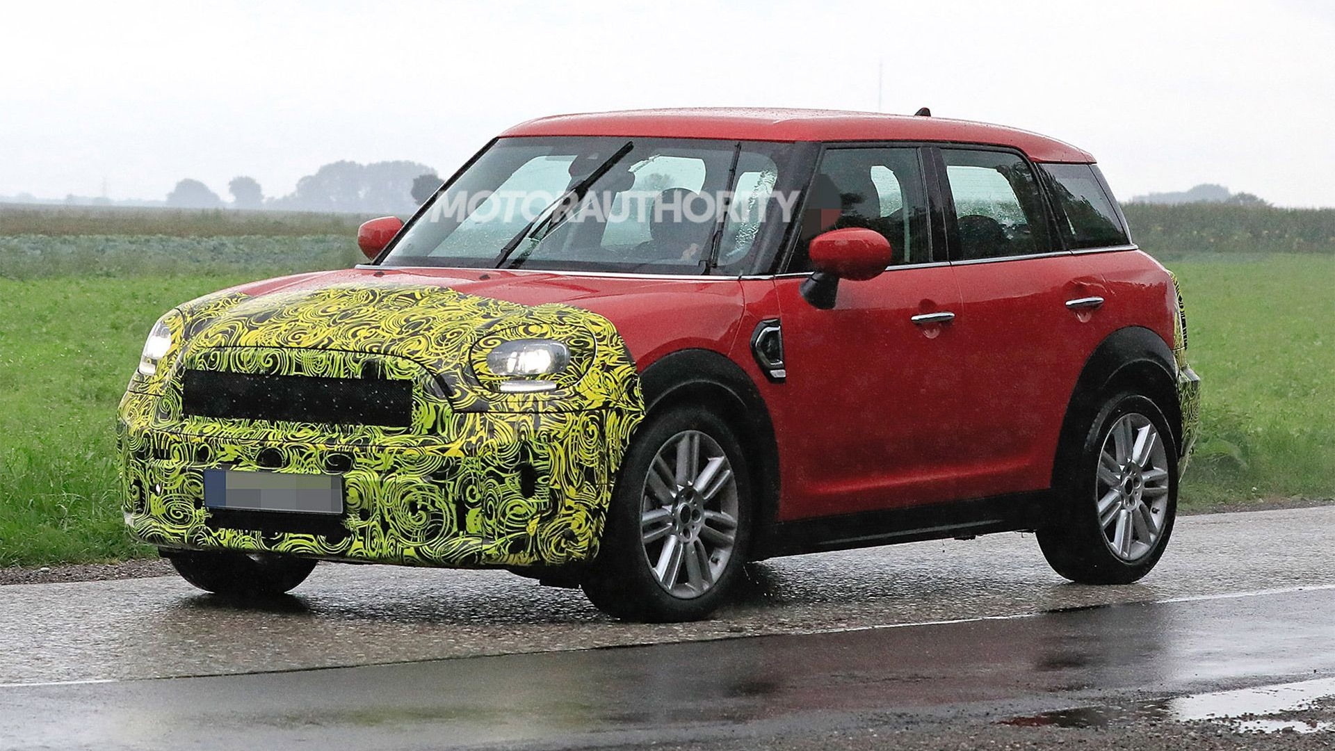 2021 Spy Shots Mini Countryman  Car Wallpaper