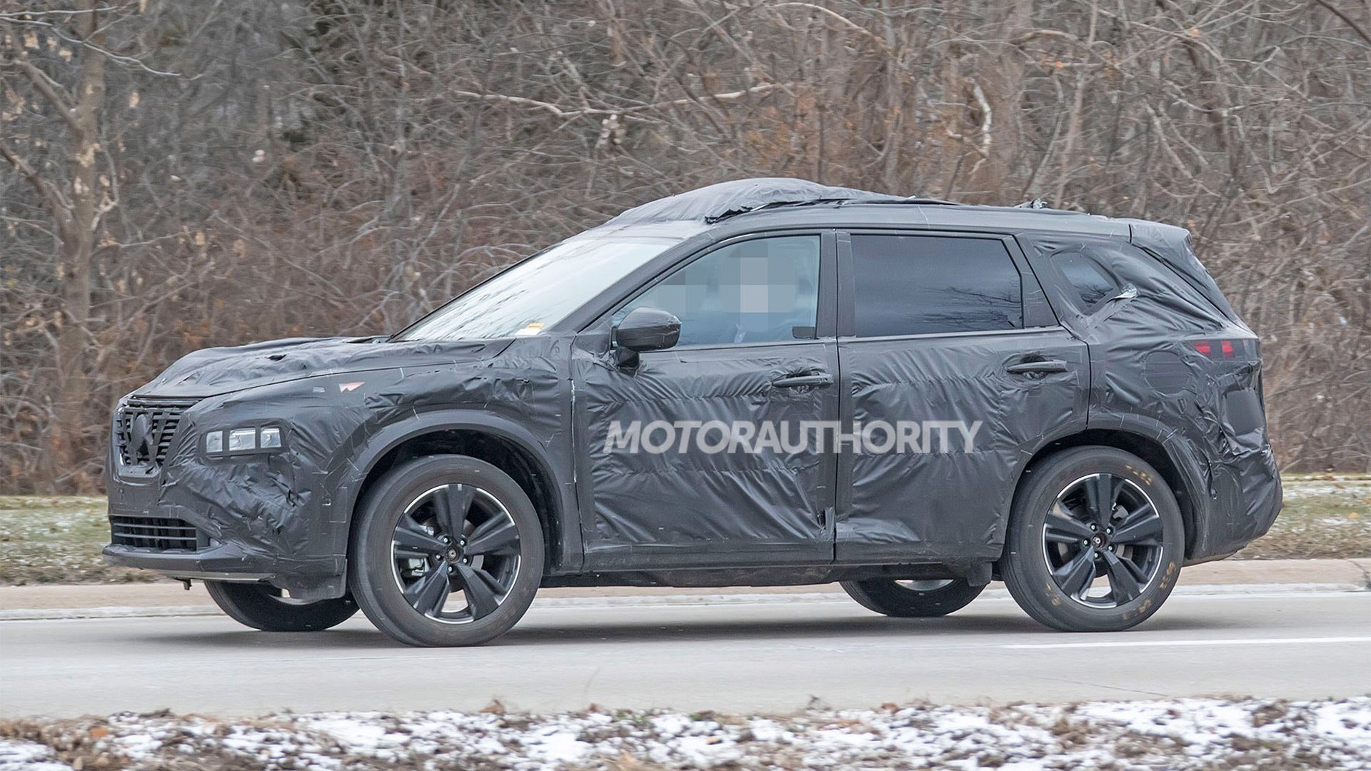 2021 Nissan Rogue spy shots - Photo credit: S. Baldauf/SB-Medien