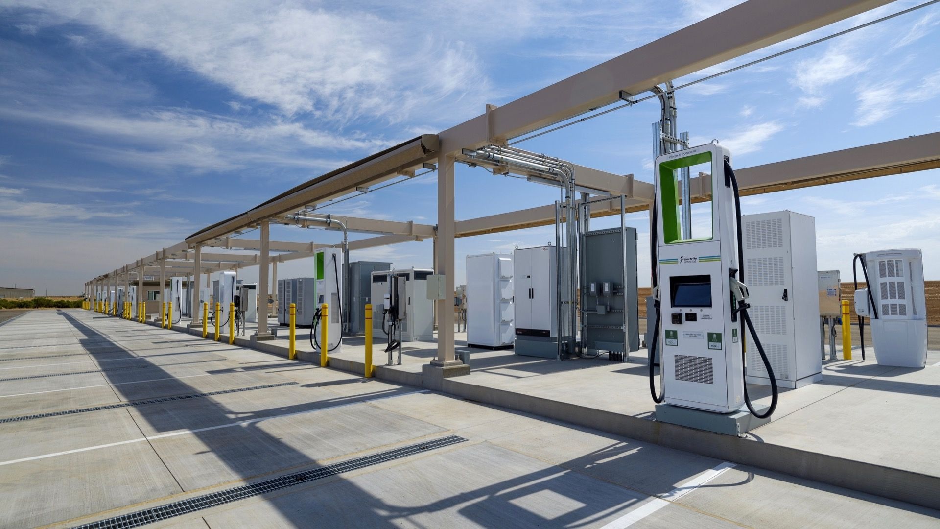 VW built a proving ground for fastcharging in the Arizona heat