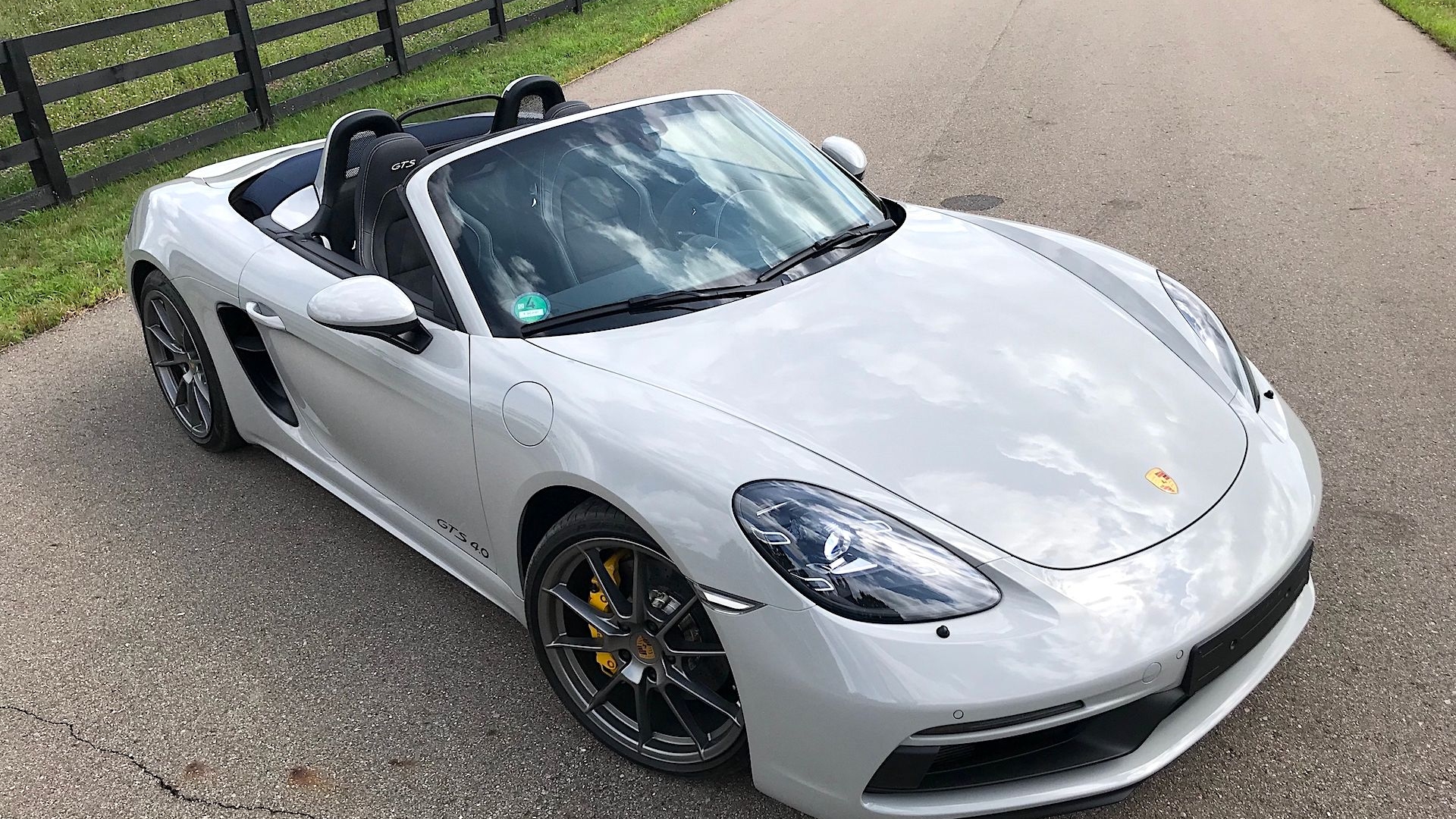 First Drive Review Porsche 718 Boxster Gts 4 0 Rocks To A Familiar Tune