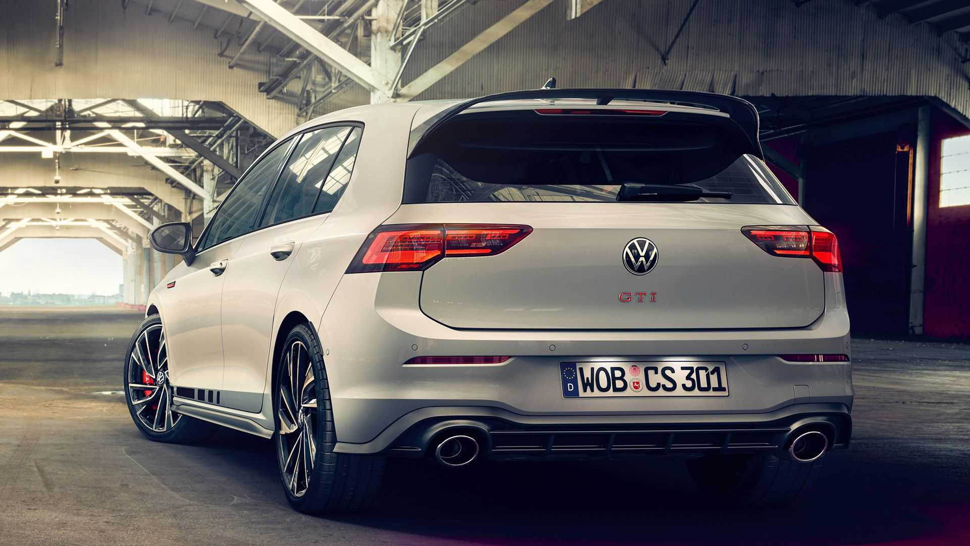 2021 Volkswagen Golf GTI Clubsport turns up the heat on the popular hot  hatch