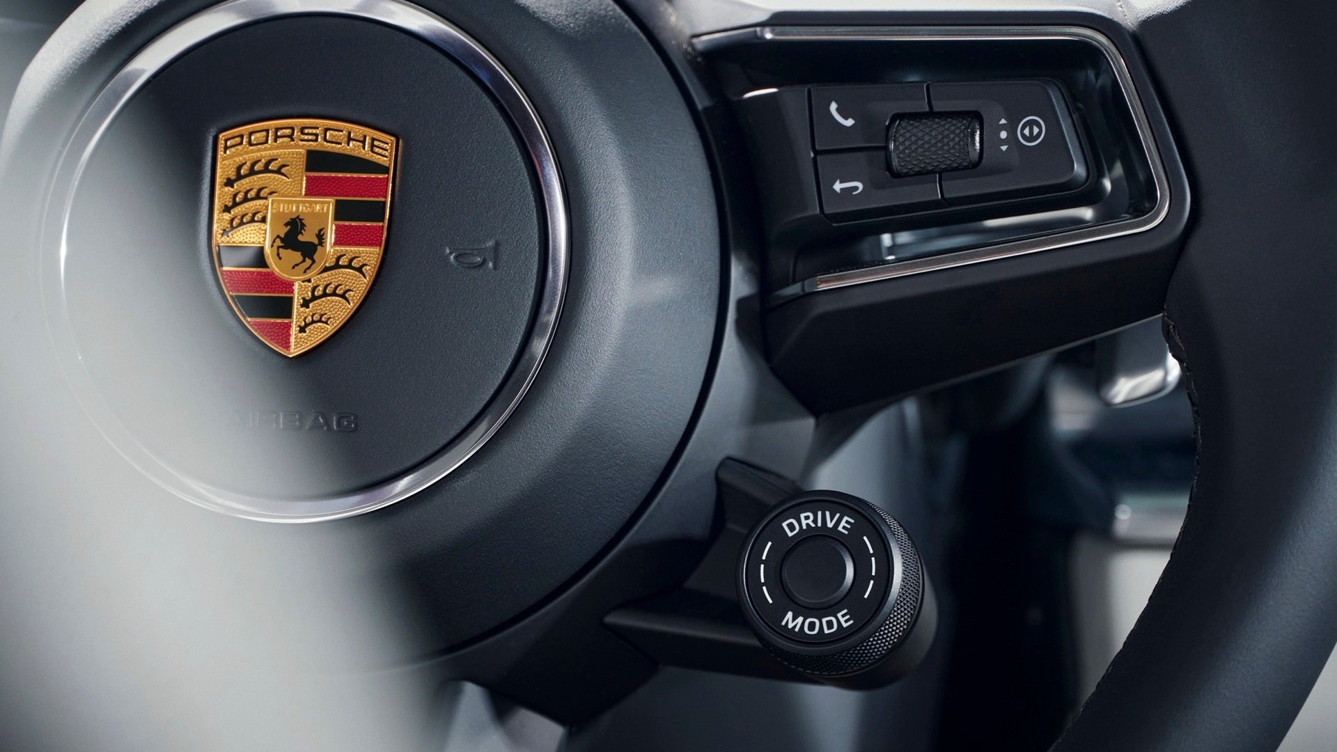 2021 Porsche Panamera plug-in hybrid models