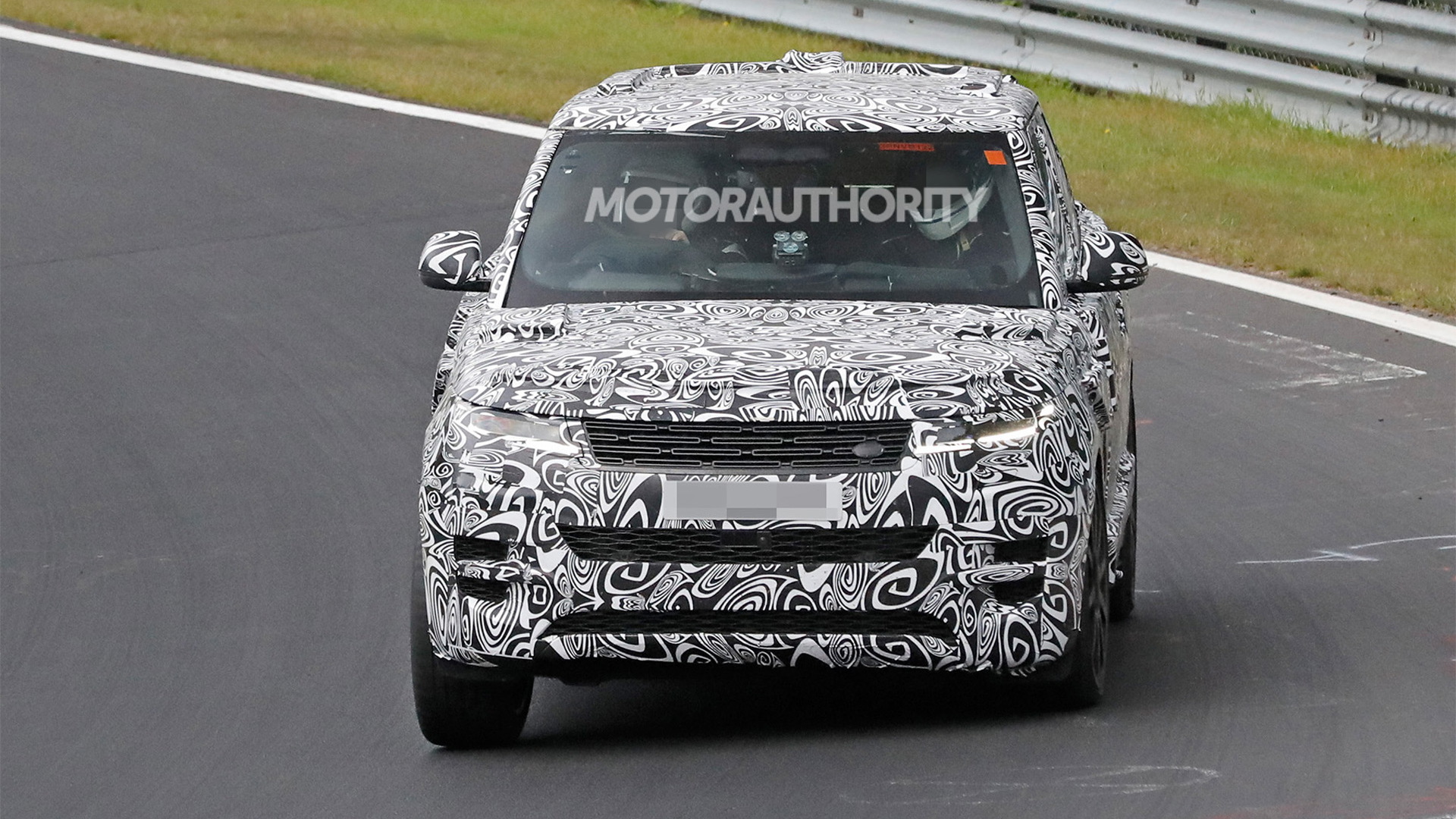 2024 Land Rover Range Rover Sport SVR spy shots and video High