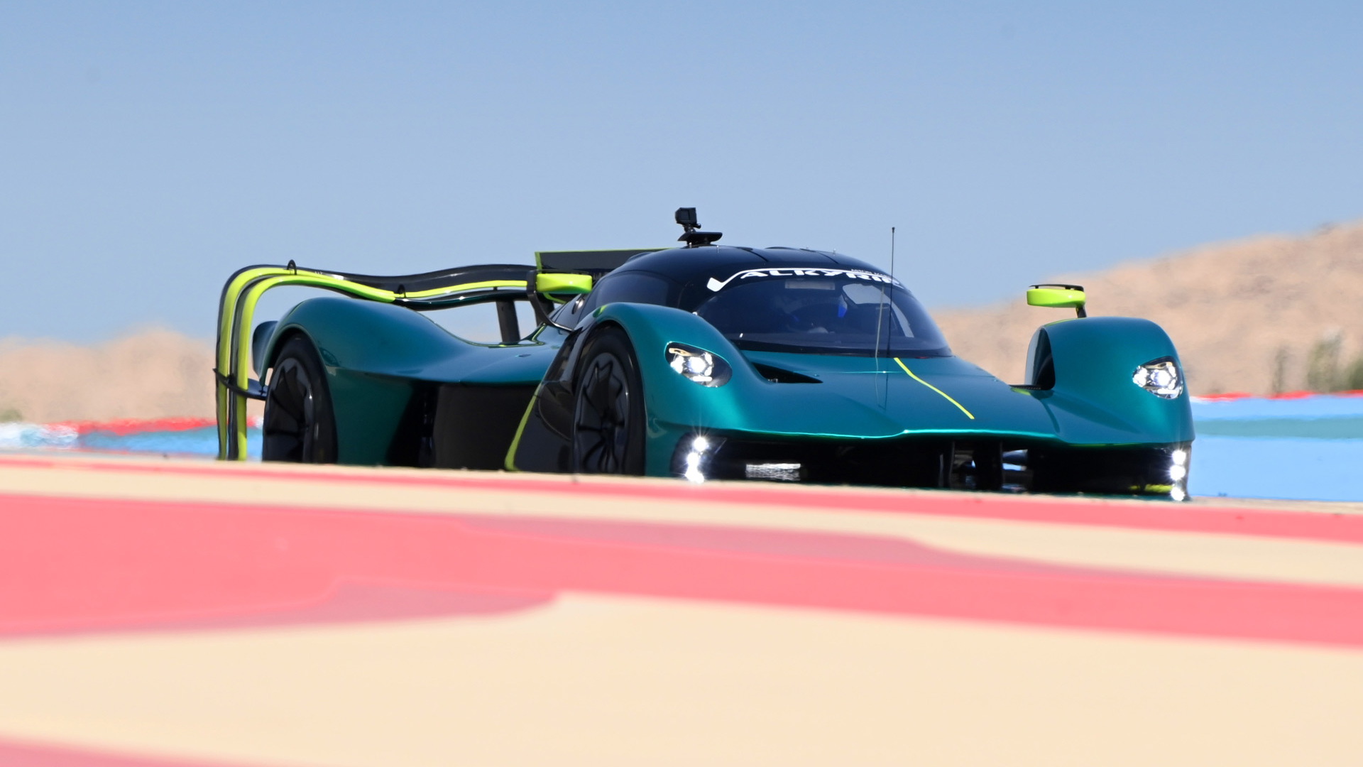 Aston Martin Valkyrie AMR Pro dynamic debut during 2022 Formula One Bahrain Grand Prix