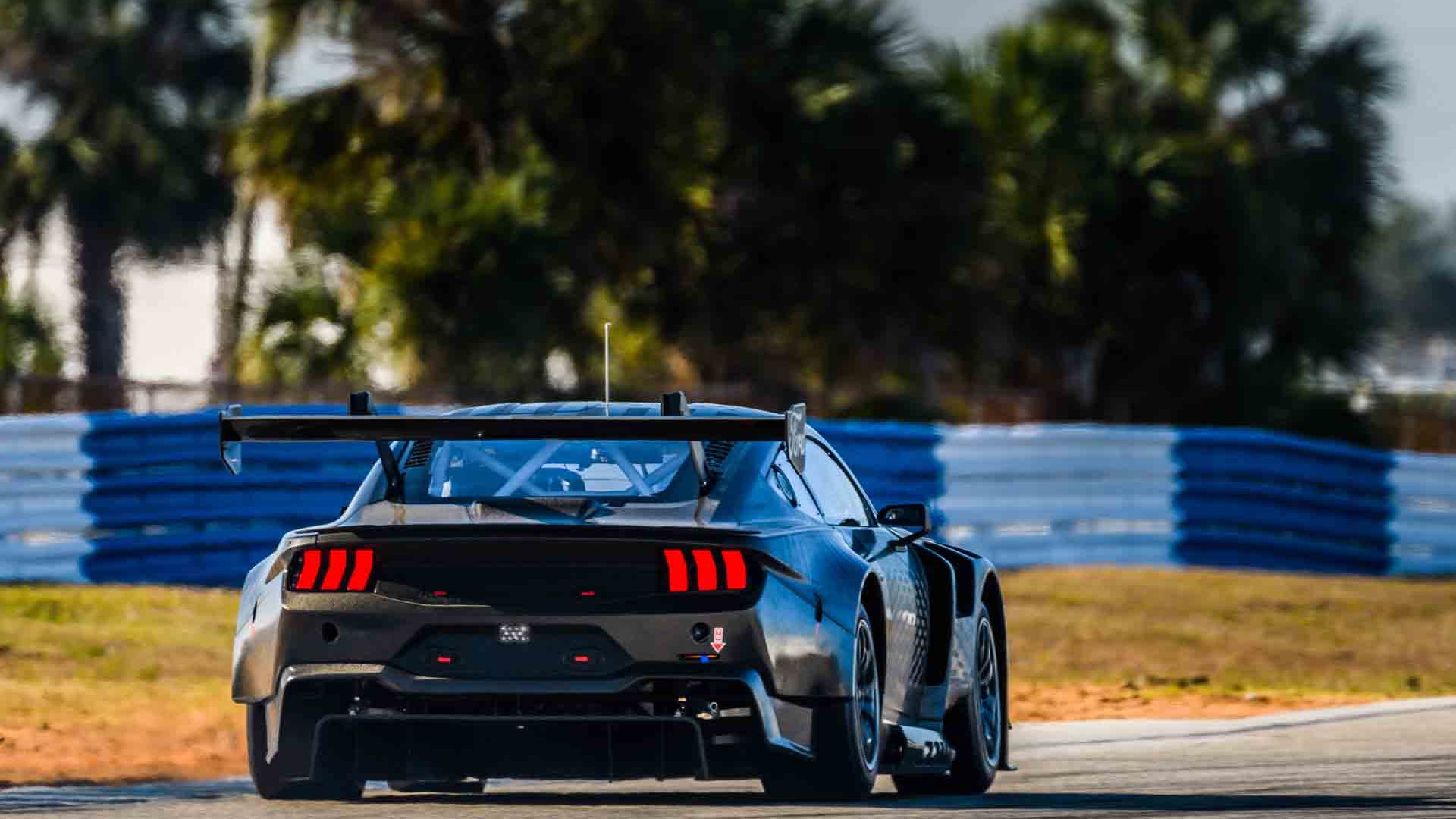 Ford Mustang GT3 testing at Sebring – Photos by Wes Duenkel, Ford Performance