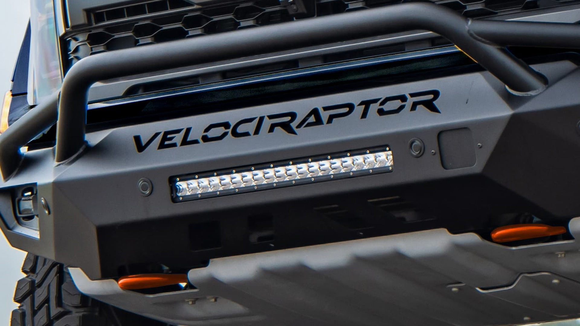 Hennessey Velociraptor 6x6 Revealed With 700 Hp For 499999