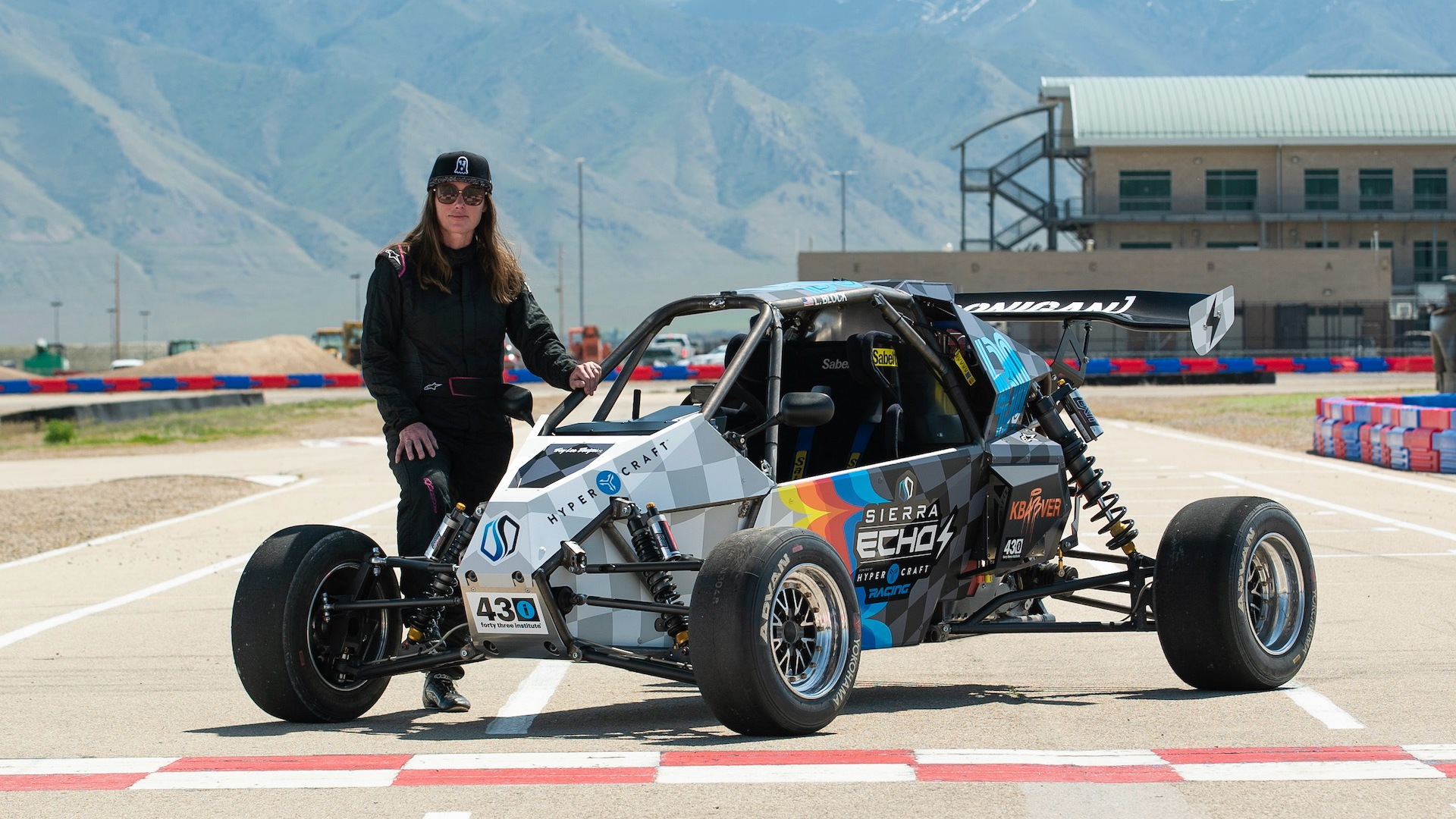 Lucy Block to race at Pikes Peak in Sierra Echo EV