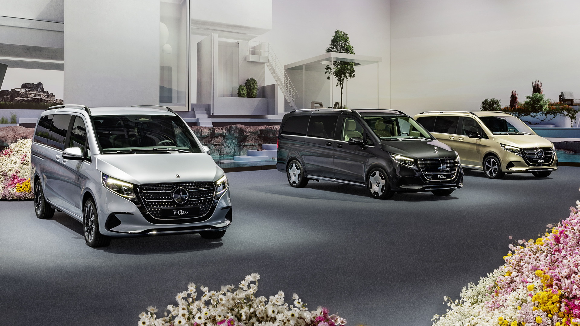 2024 Mercedes-Benz mid-size van family