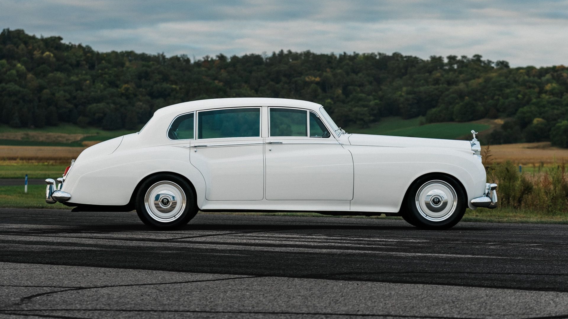 Ringbrothers' 1961 Rolls-Royce combines opulence with muscle