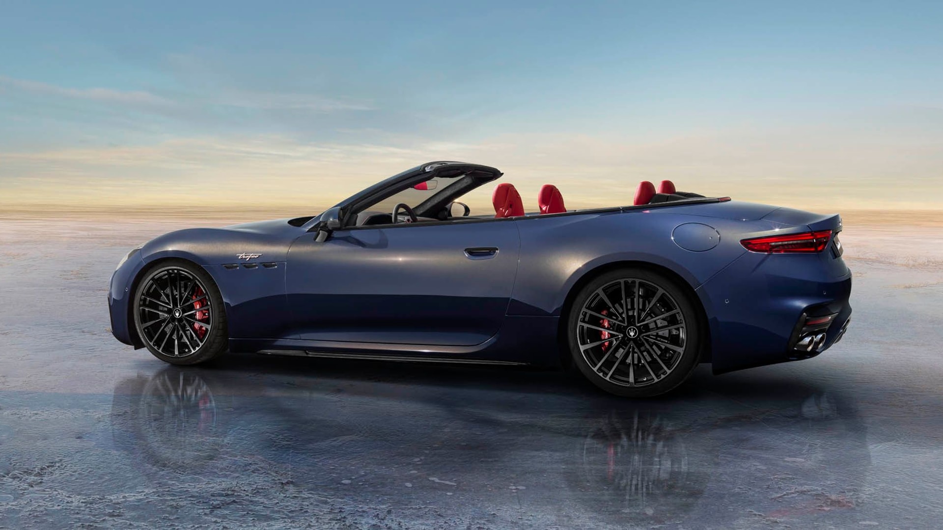 2024 Maserati GranCabrio debuts with V6, will offer EV option