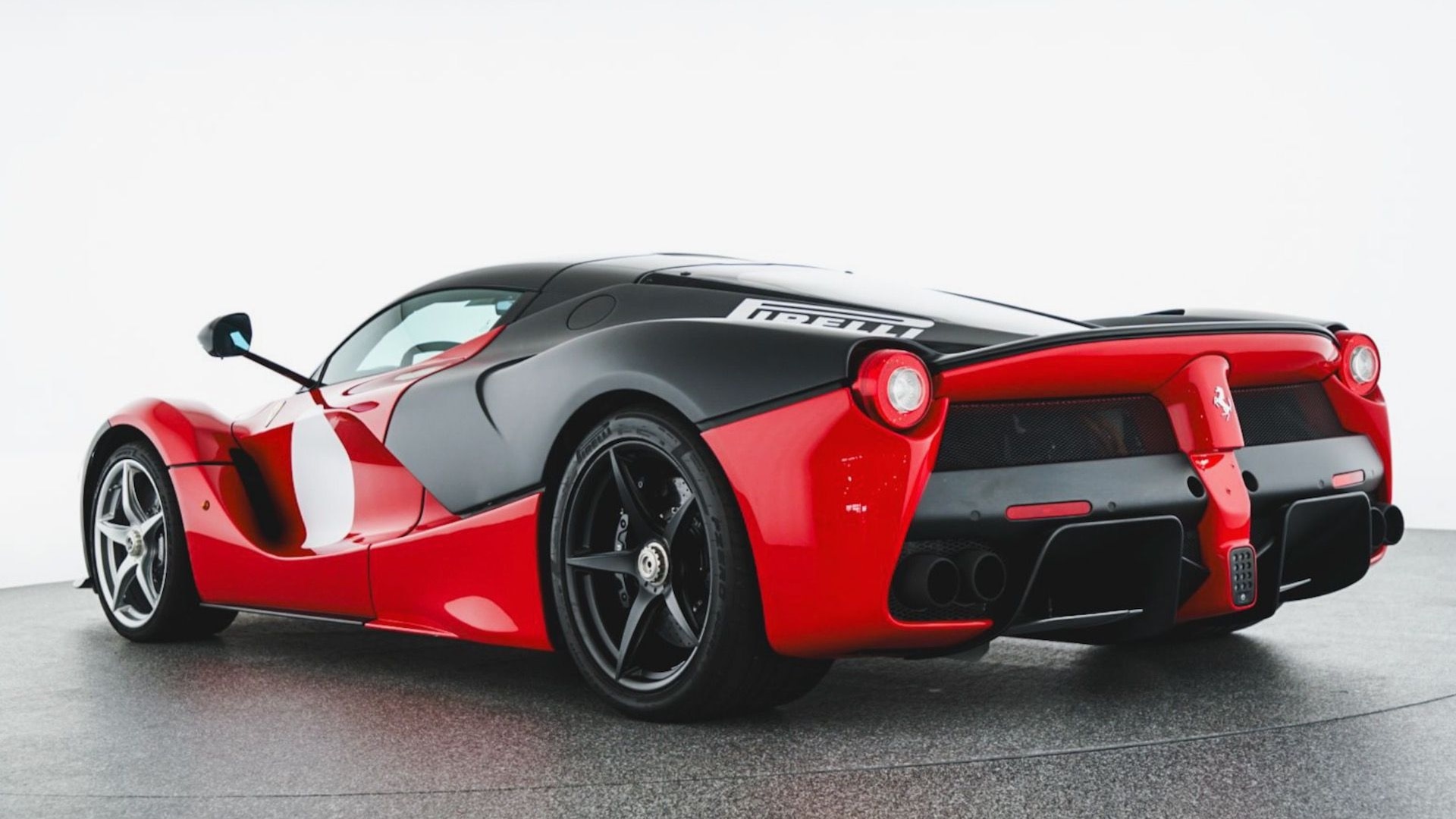 Ferrari LaFerrari prototype (image via @sbxcars)