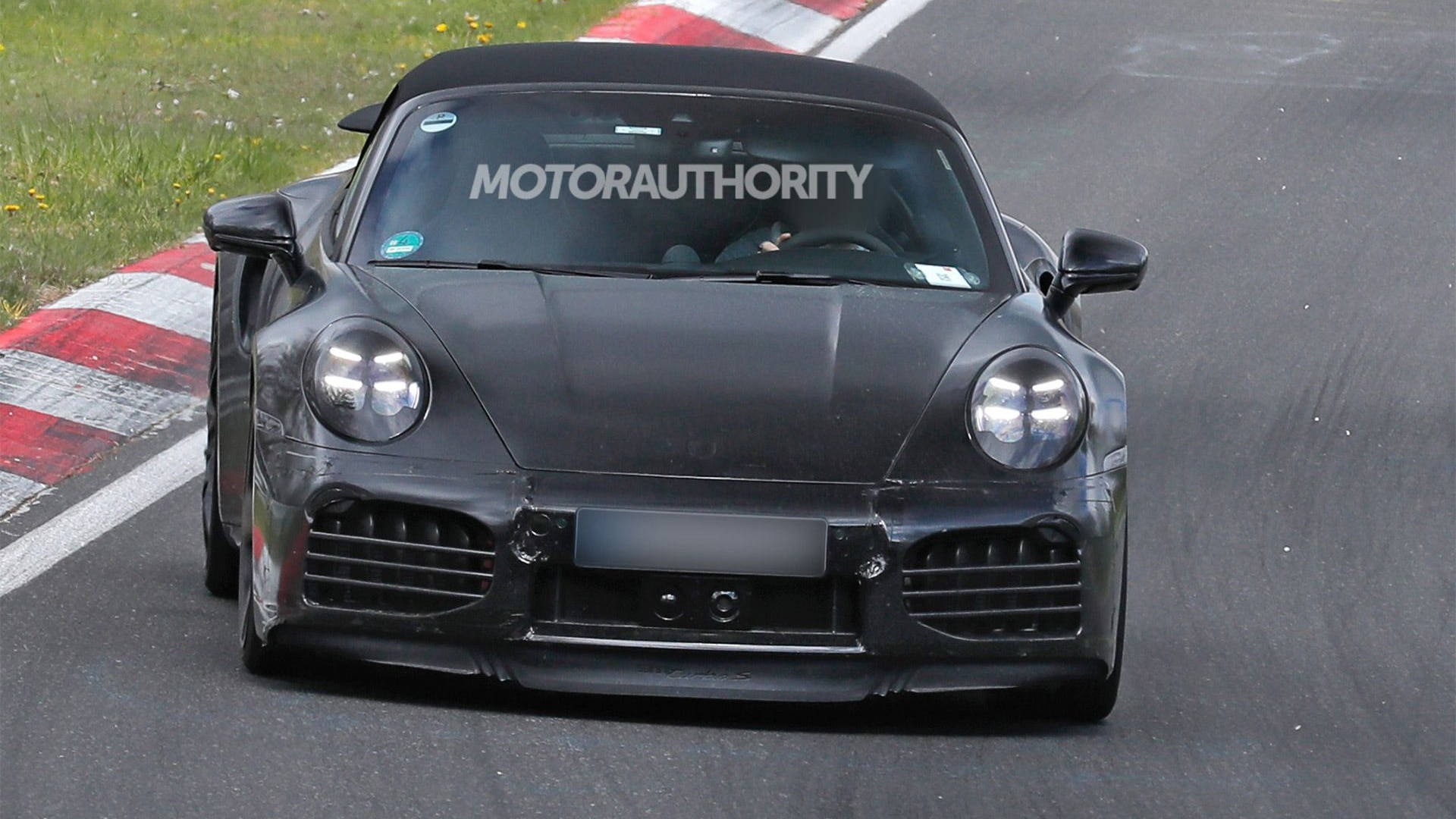 2025 Porsche 911 Turbo S Cabriolet tests hybrid powertrain