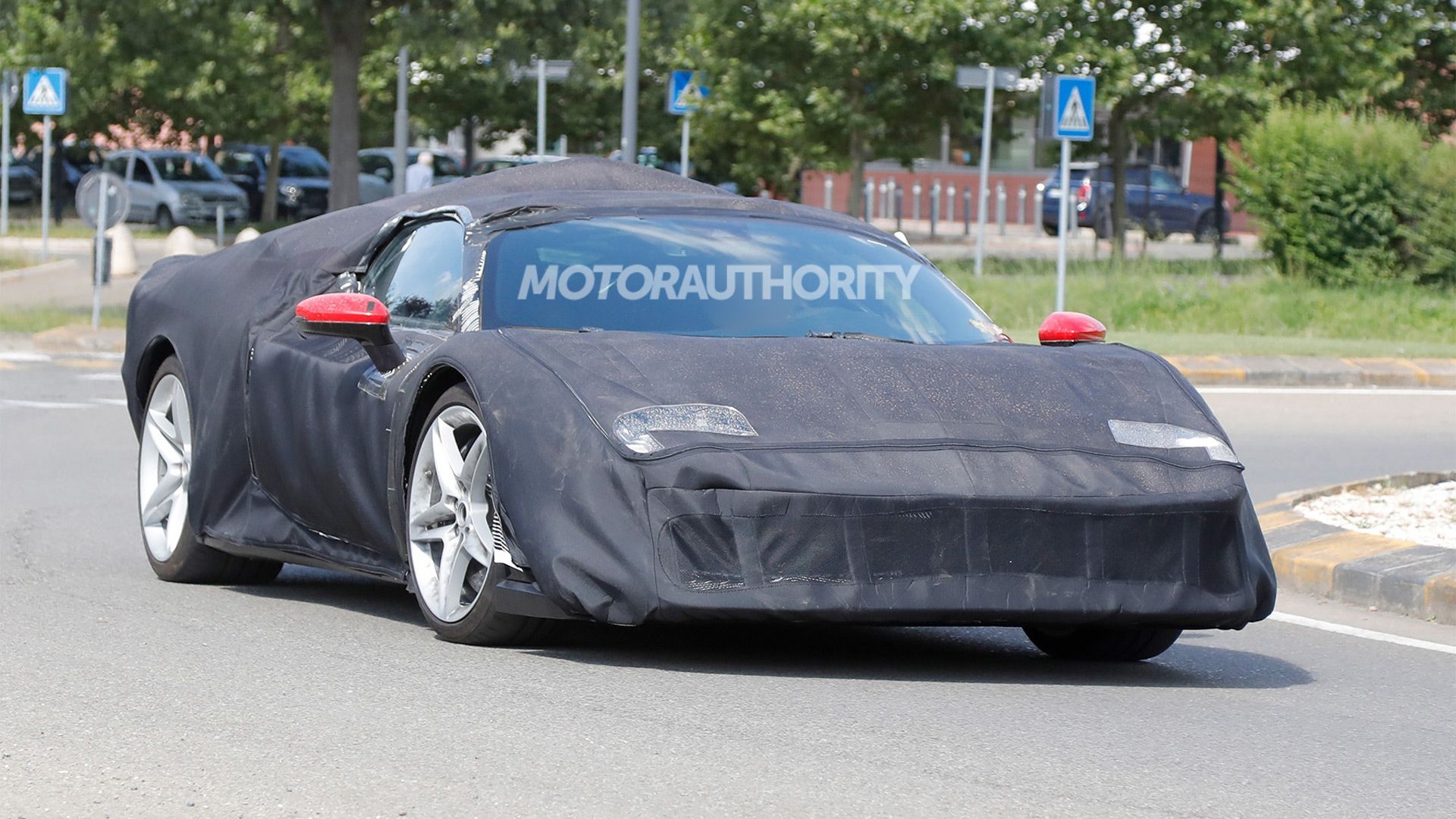 2025 Ferrari SF90 successor spy shots - Photo credit: Baldauf