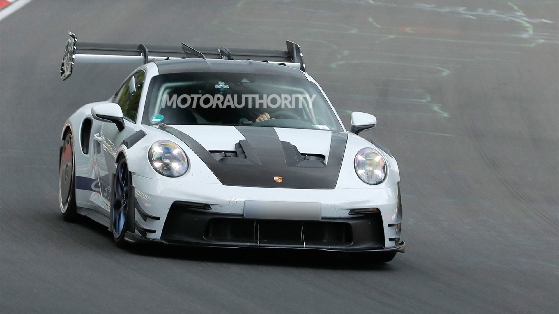 2025 Porsche 911 GT3 RS MR spied with zero disguise