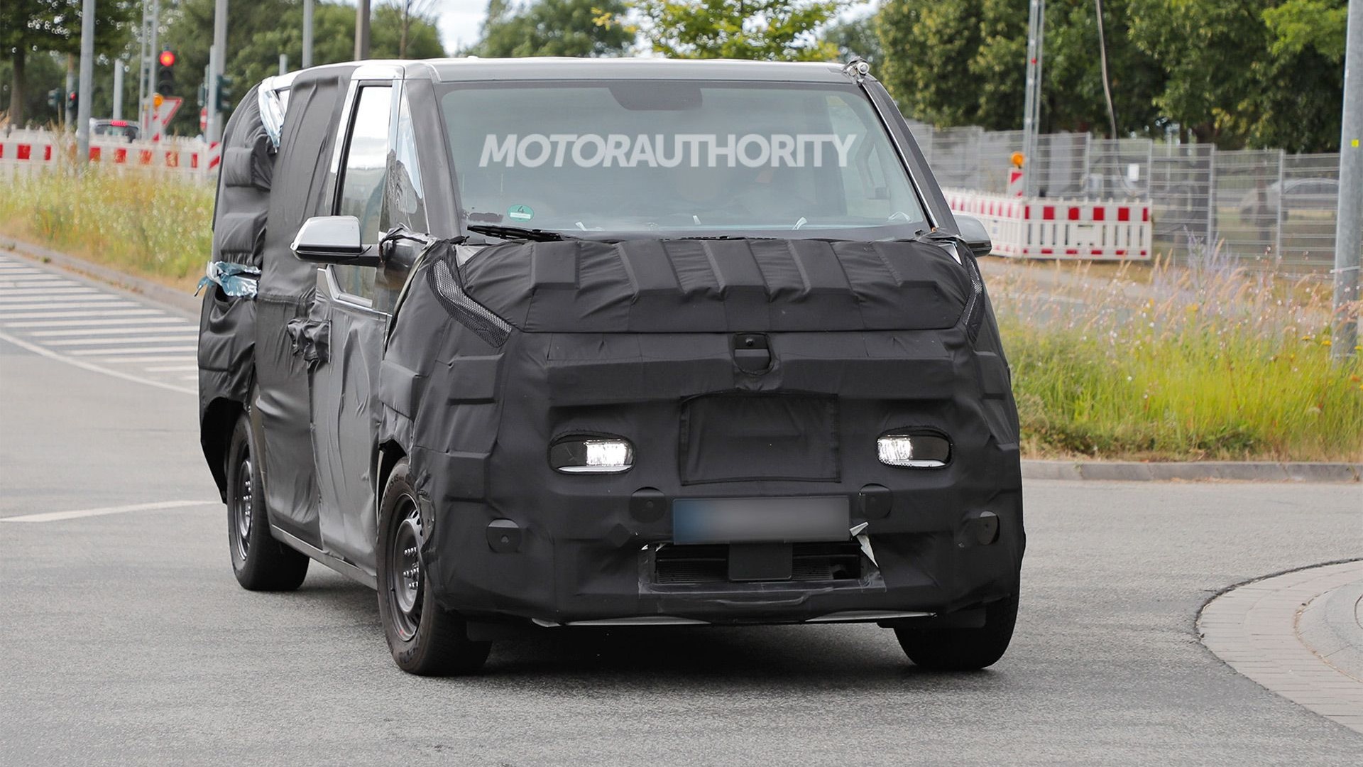 2026 Kia PV5 spy shots - Photo via Baldauf