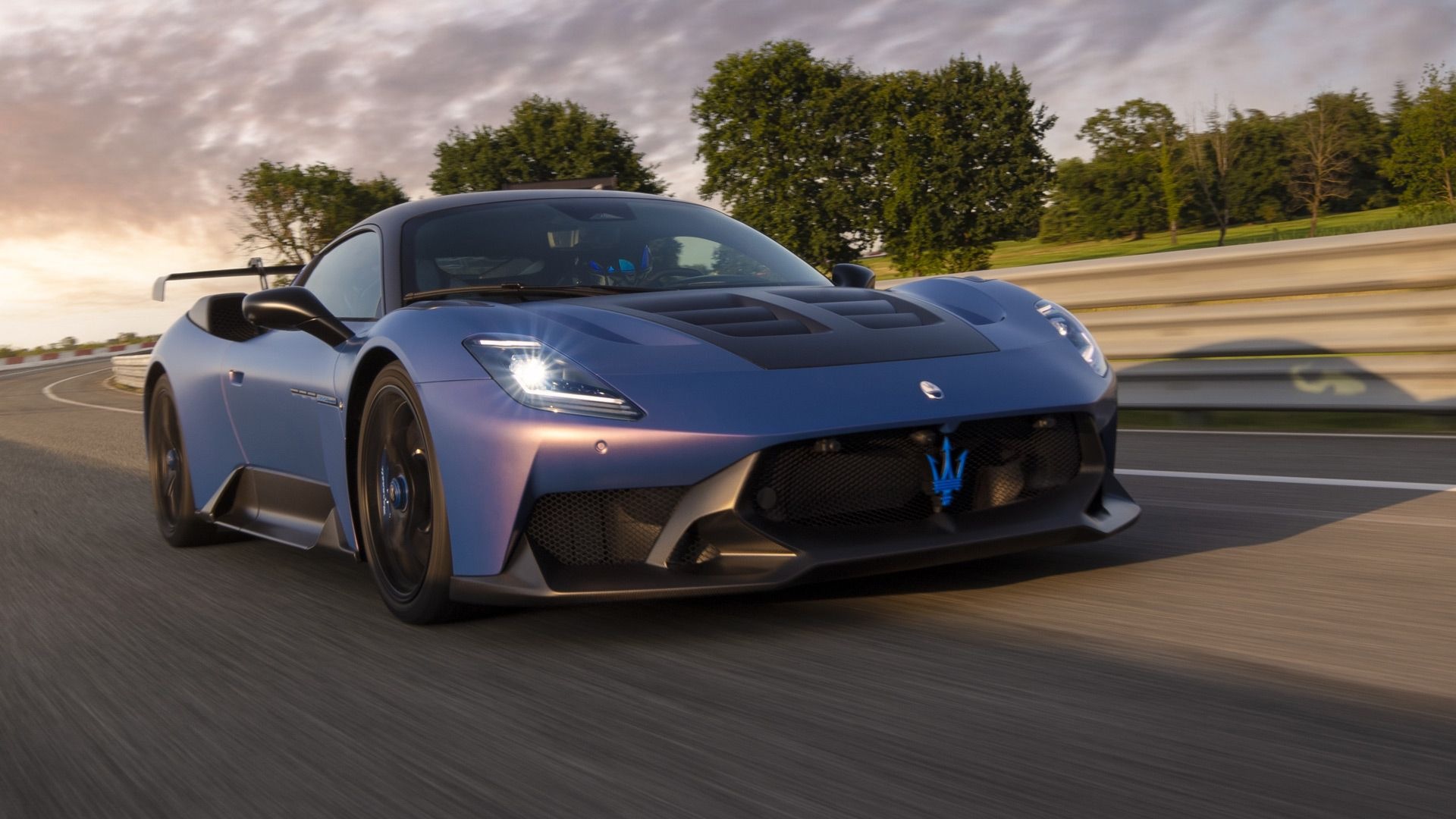 Hardcore Maserati GT2 Stradale debuts in Monterey