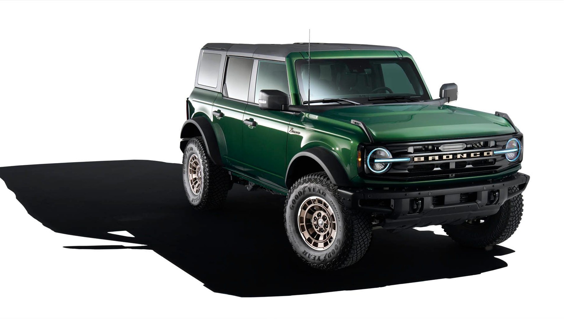 Ford Custom Garage Matte Sinister Bronze package for Bronco