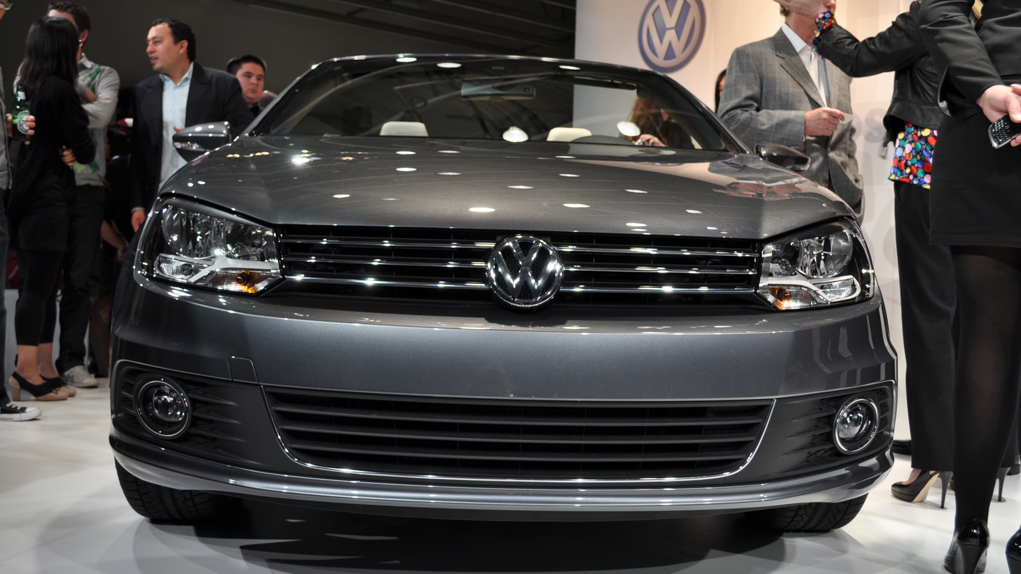 2012 Volkswagen Eos Reveal 
