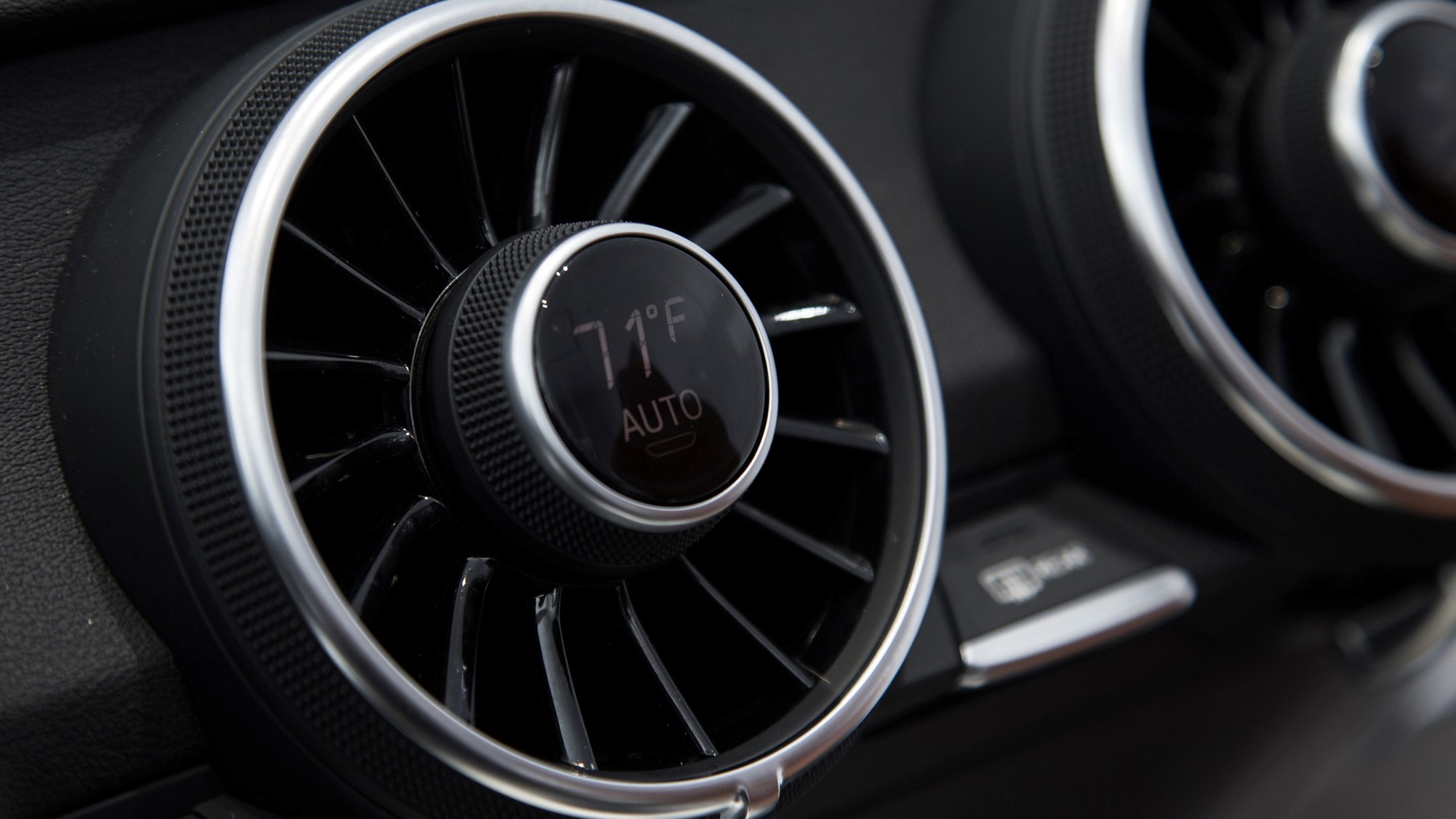 2015 Audi TT cabin previewed at CES
