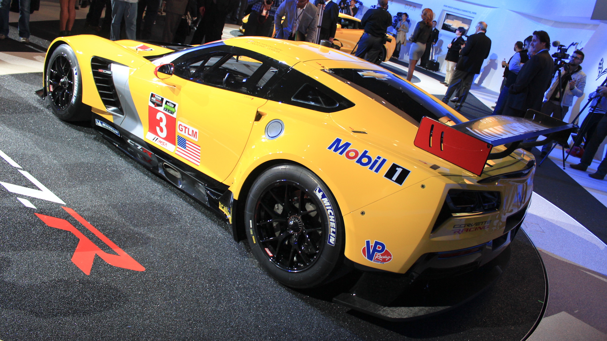 Corvette C7.R race car live photos, 2014 Detroit Auto Show