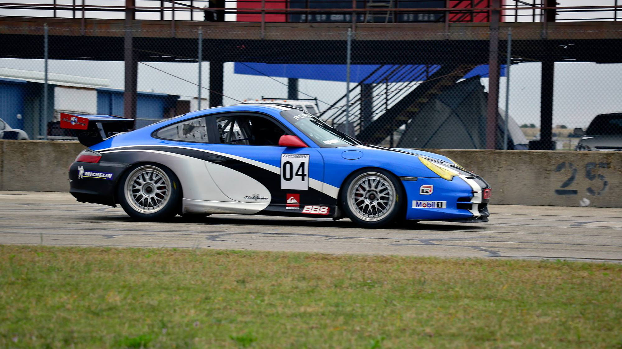 Luke Oxner will race this Porsche 911 GT3 Cup in 2014 PCA Enduro competition
